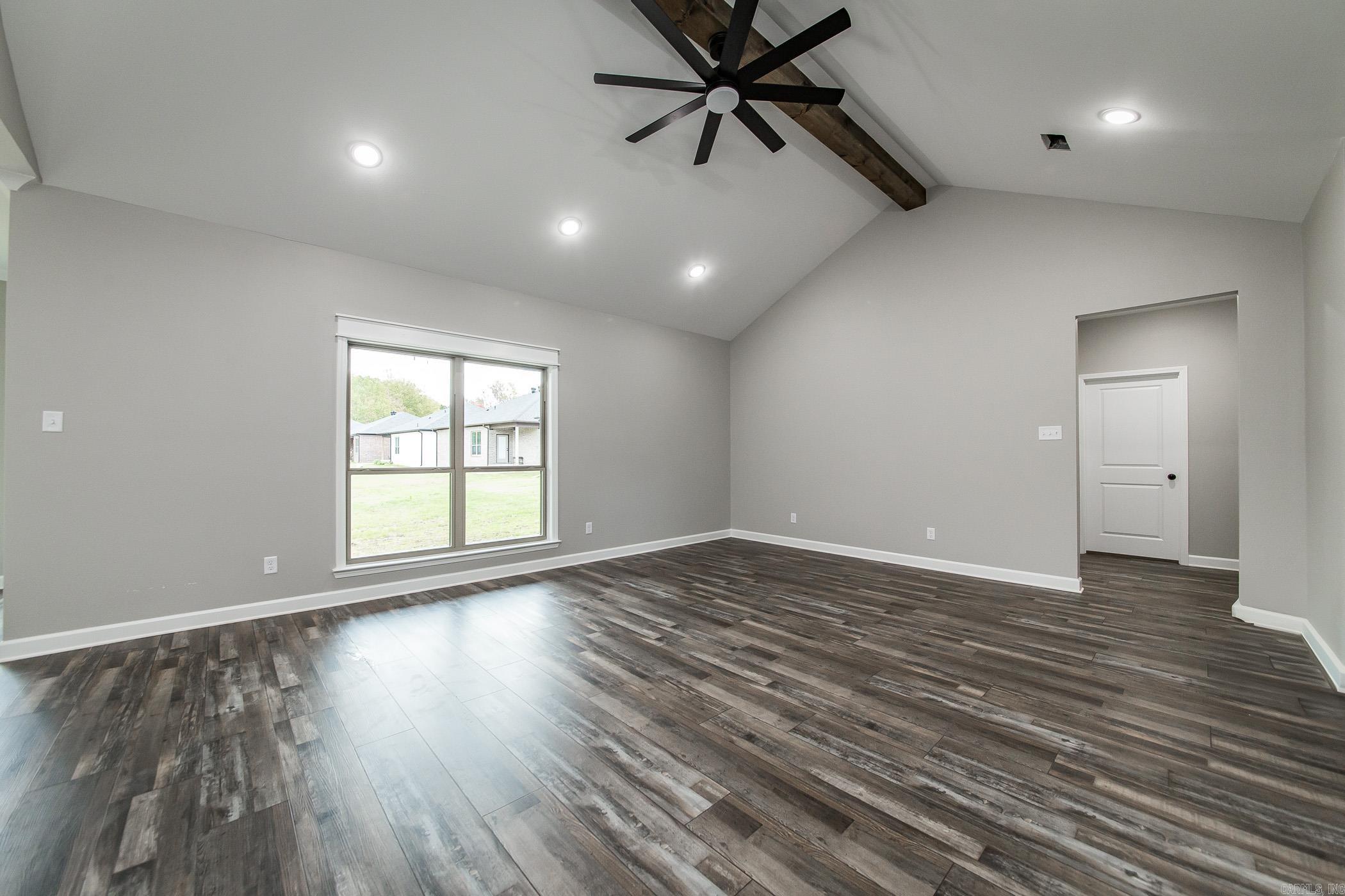 911 E Dell Vista  Cabot, AR
