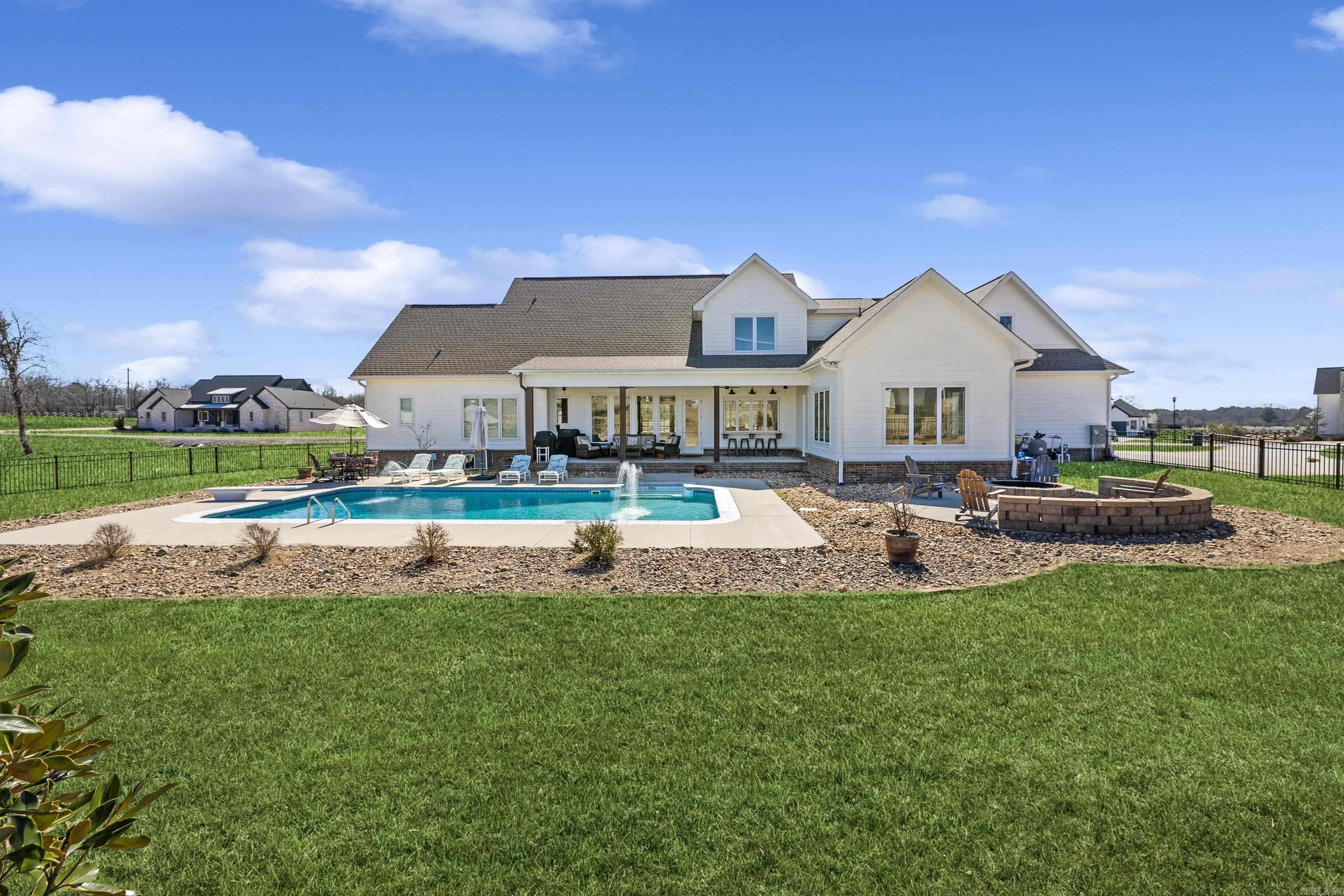 9161  Red Barn Way  Alexander, AR