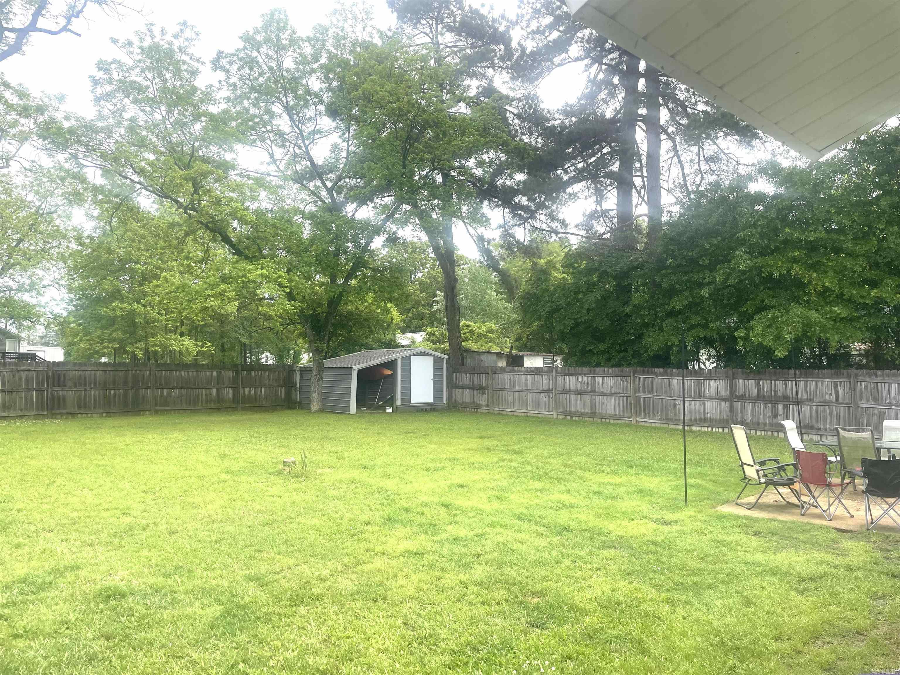 403 E Victory St  Star City, AR