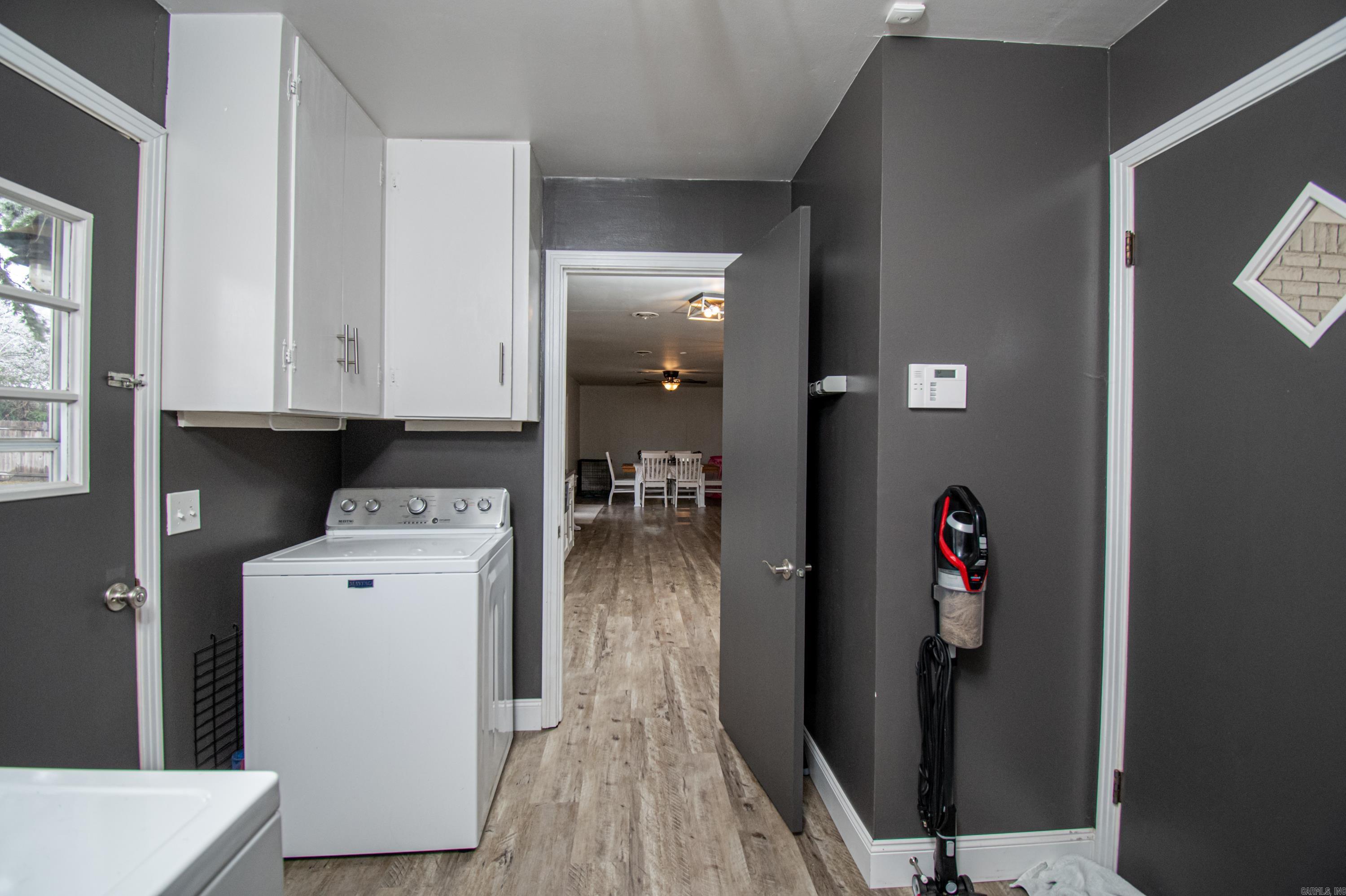 403 E Victory St  Star City, AR