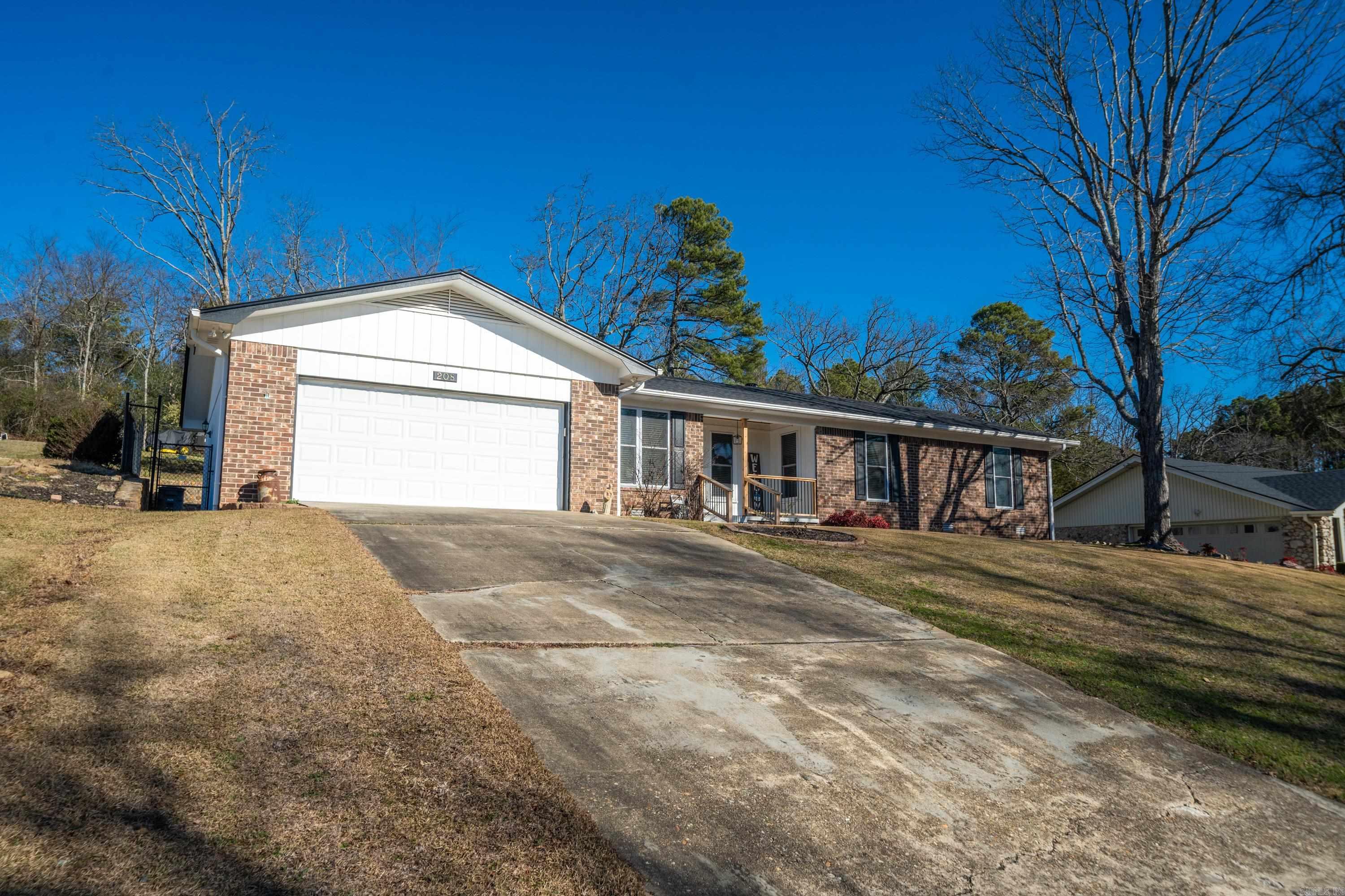 208  Alta Vista  Hot Springs, AR