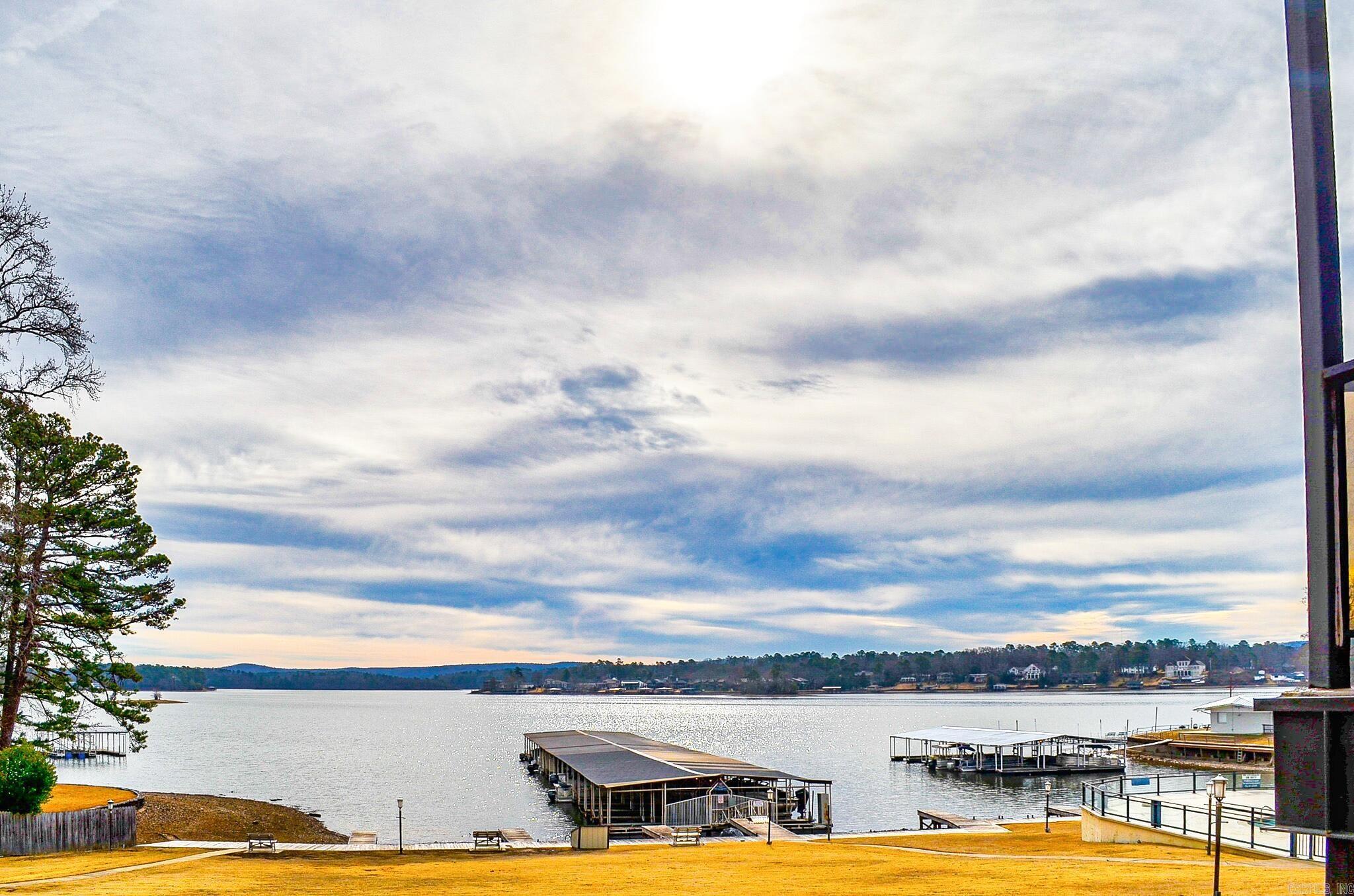 270 Lake Hamilton  Hot Springs National Park, AR