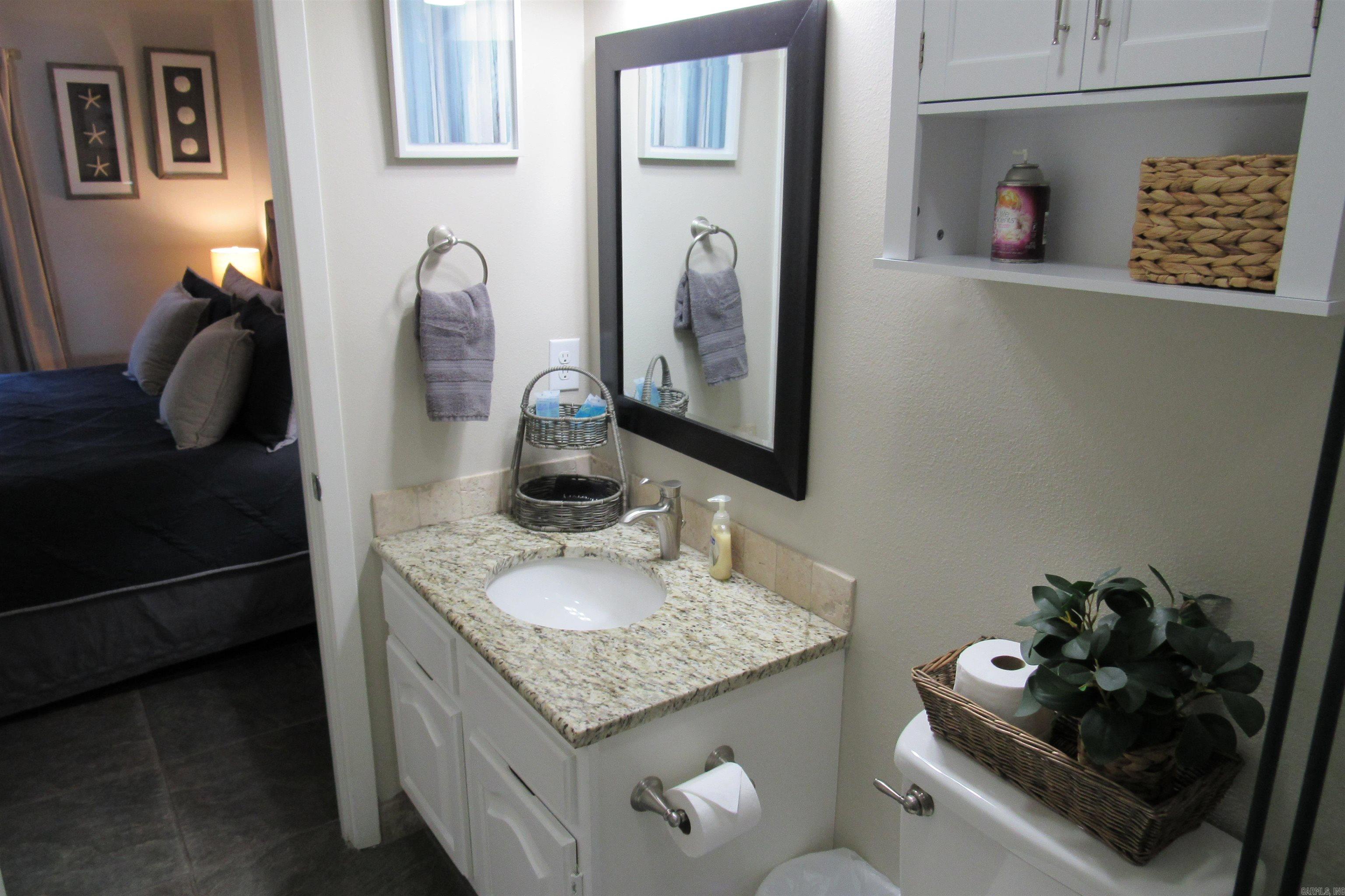 270 Lake Hamilton  Hot Springs National Park, AR