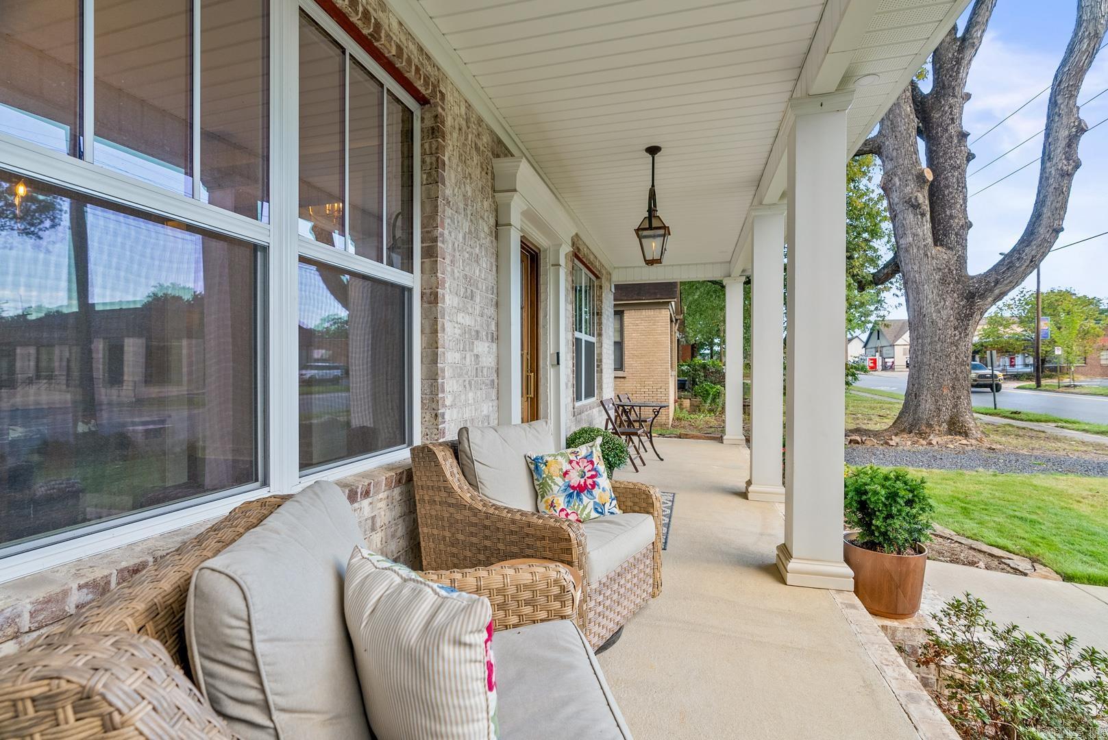 4911  Kavanaugh  Little Rock, AR