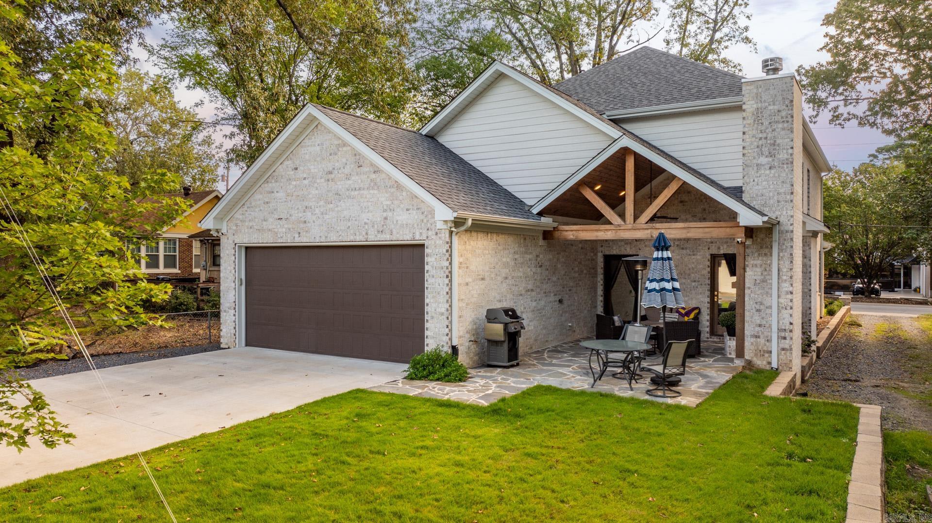 4911  Kavanaugh  Little Rock, AR