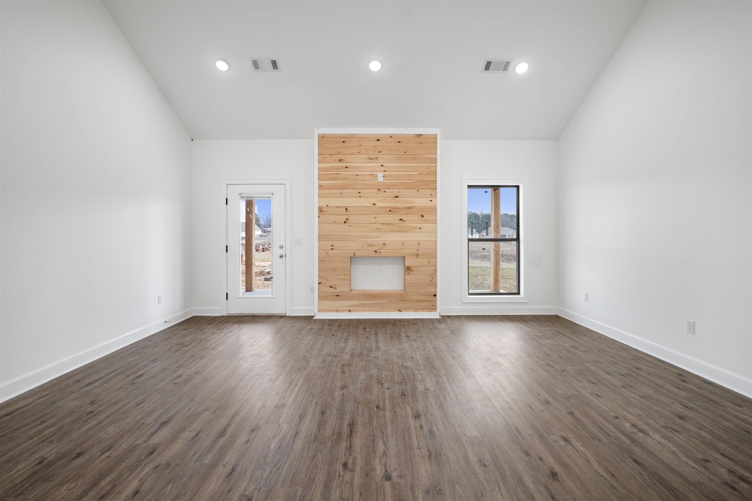 1816 N Oak  Brookland, AR