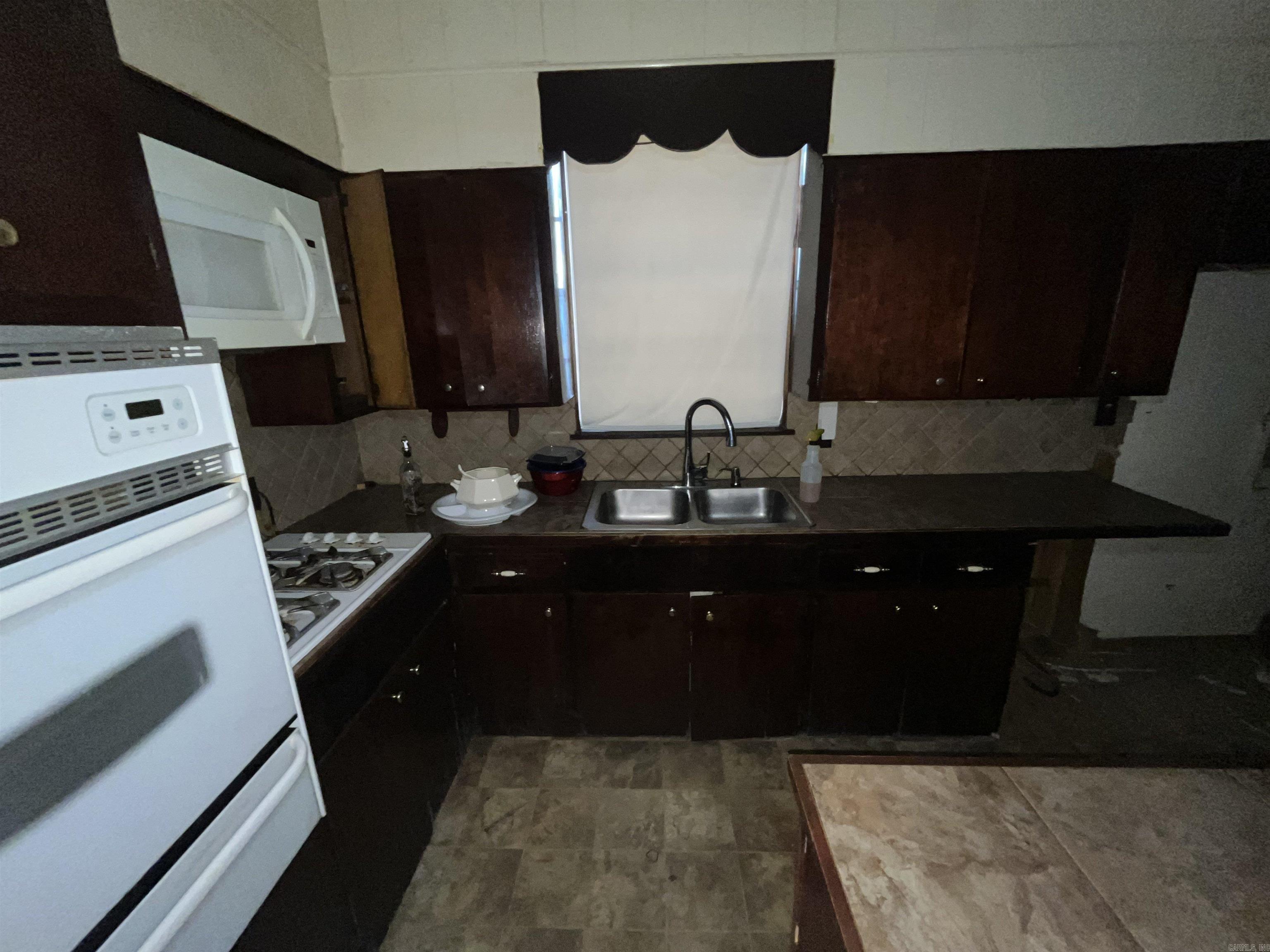 1820  Wolfe  Little Rock, AR