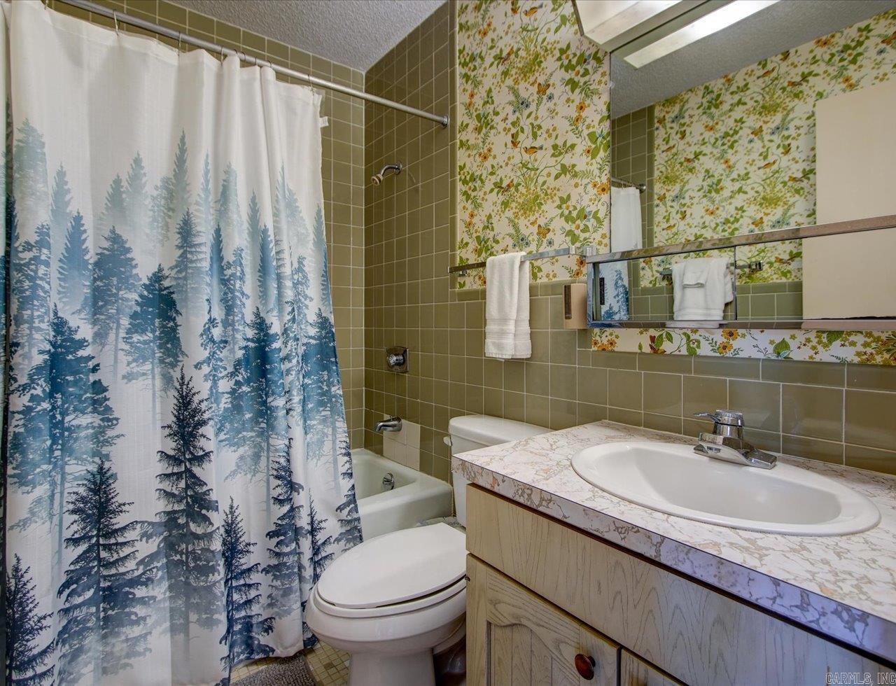 3 Guadalajara Lane Hot Springs Village, AR 71909