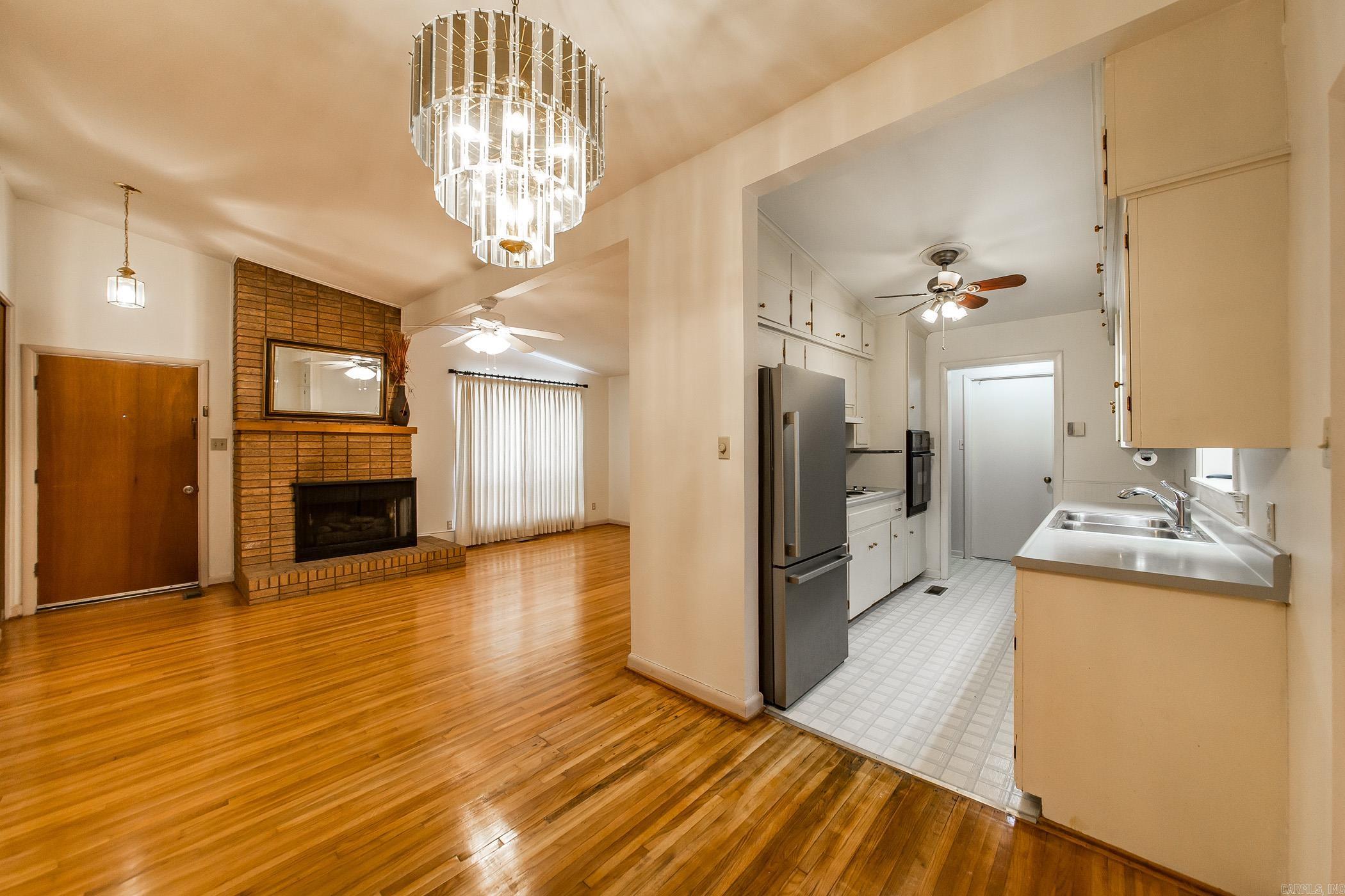 401  Poinsetta  Little Rock, AR