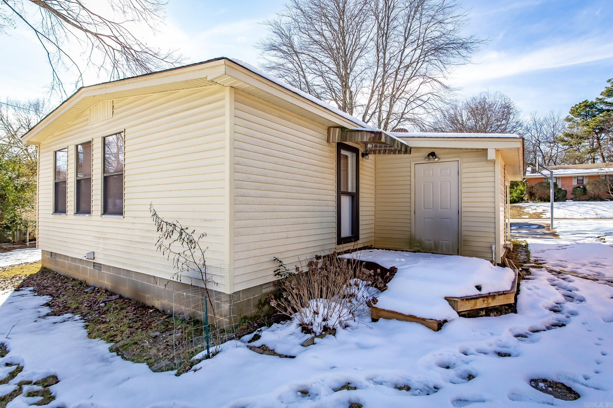 401  Poinsetta  Little Rock, AR