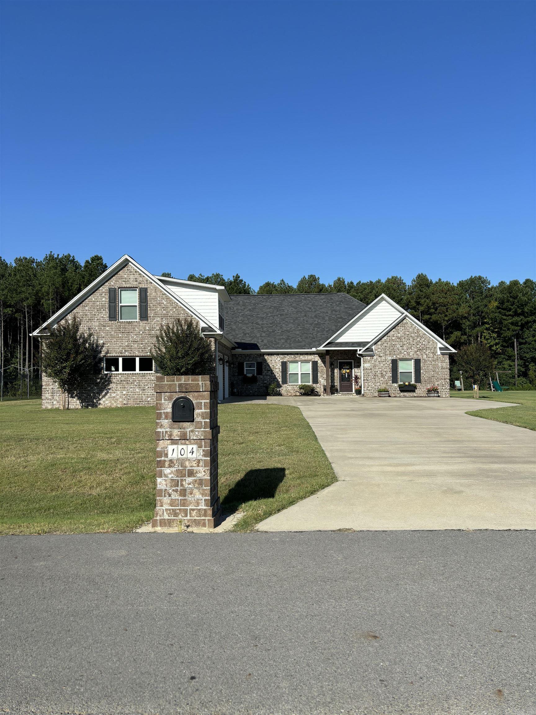104  Paiger  Greenbrier, AR