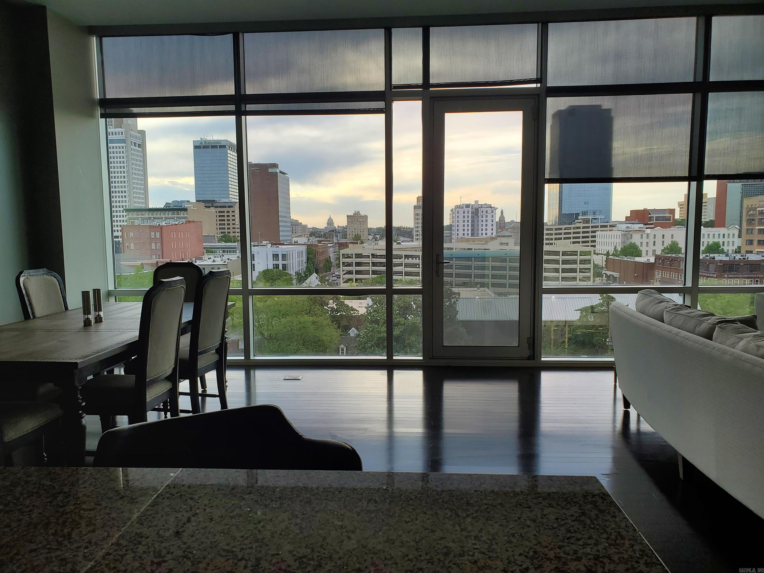 300 E Third APT 703 Little Rock, AR