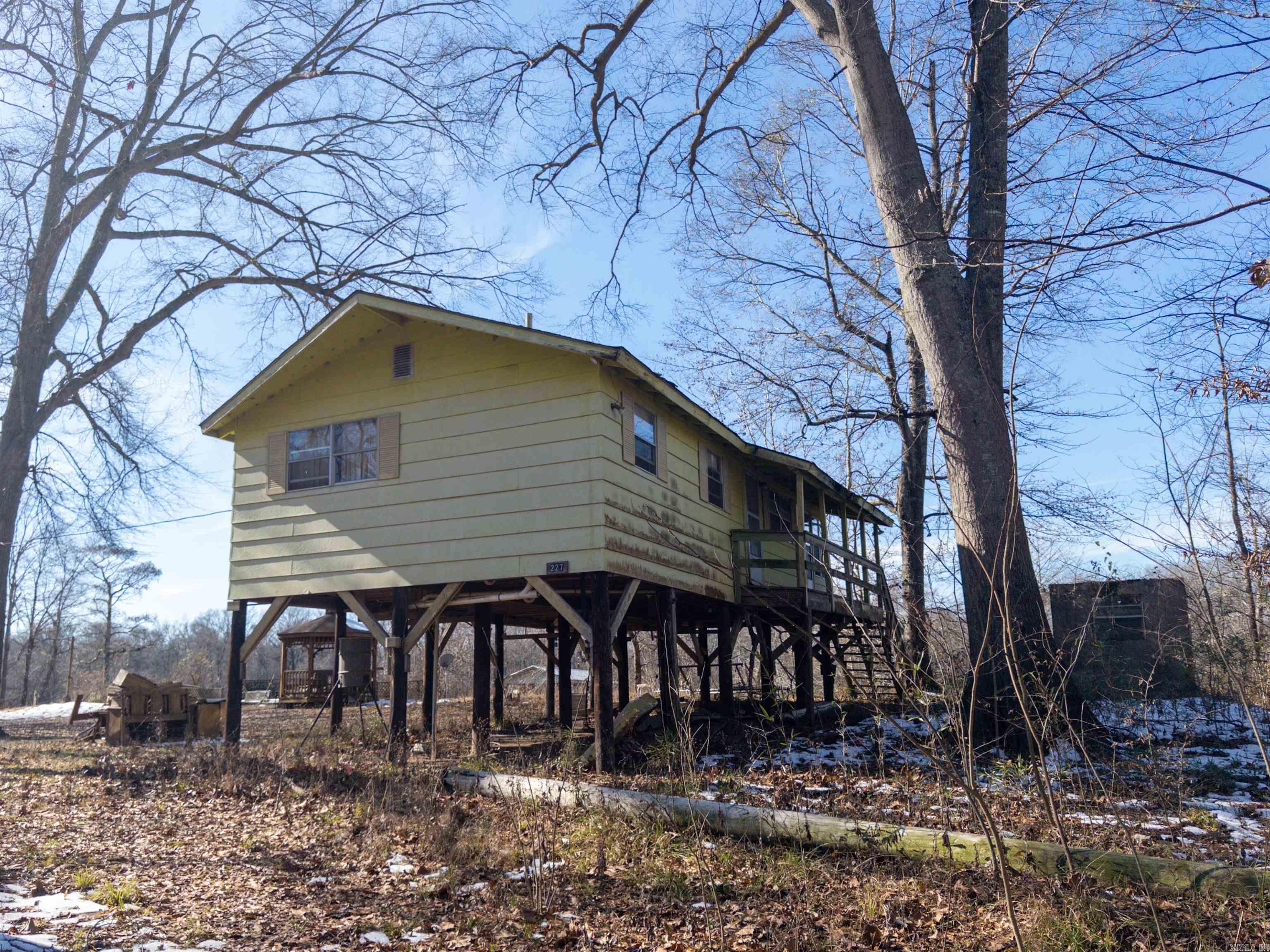 227  Lower Maddox Bay  Holly Grove, AR
