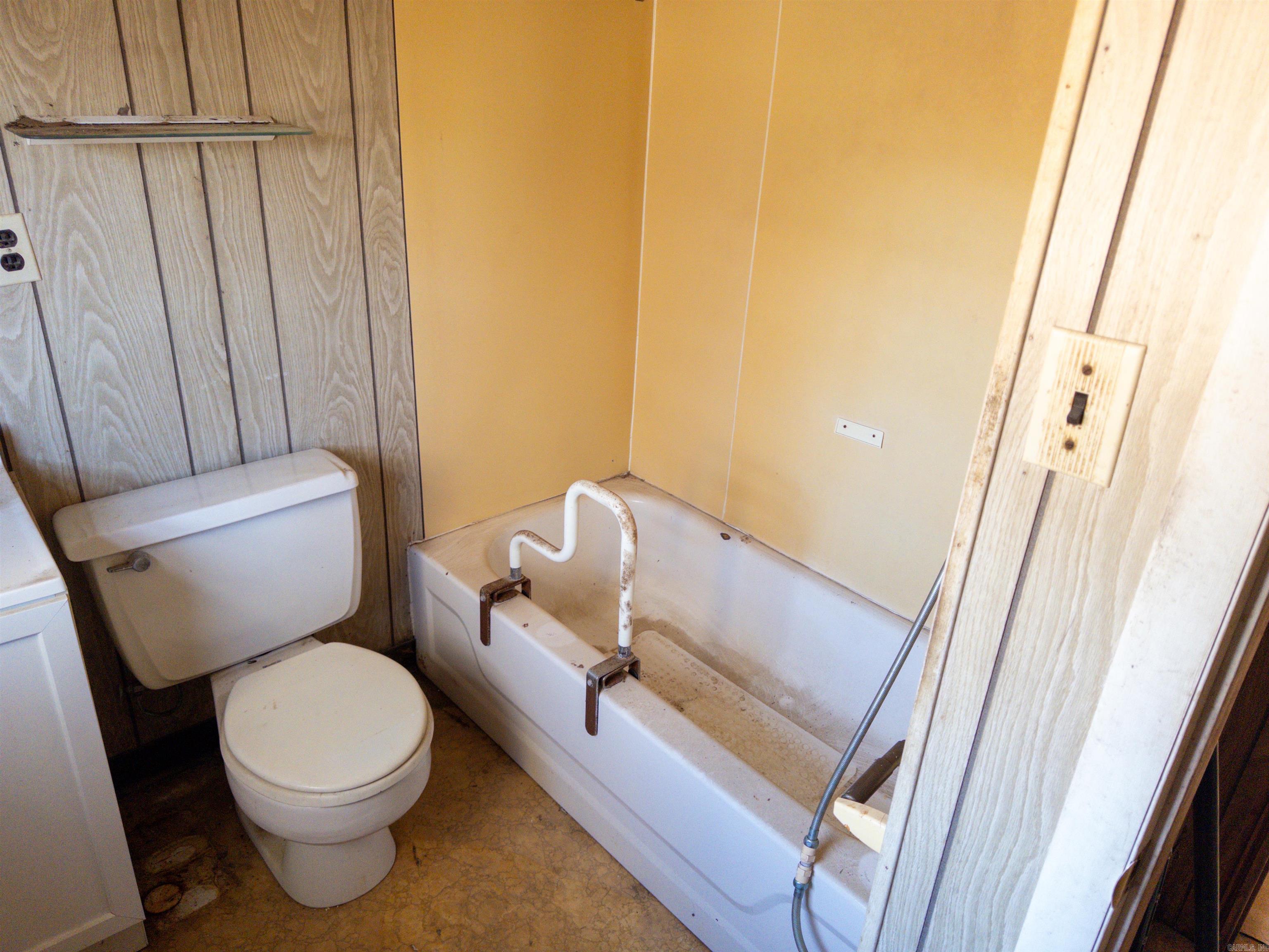 227  Lower Maddox Bay  Holly Grove, AR