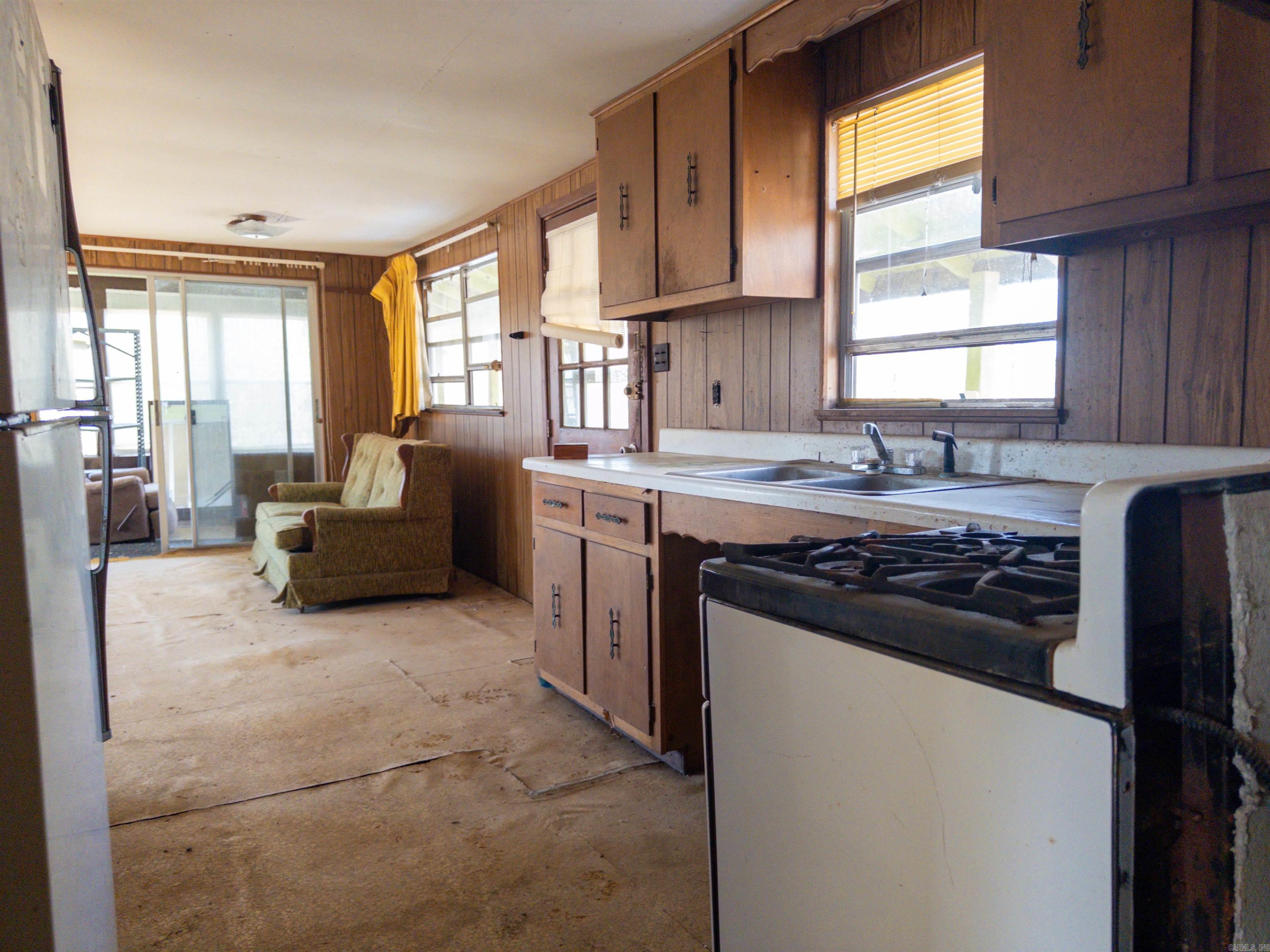 227  Lower Maddox Bay  Holly Grove, AR