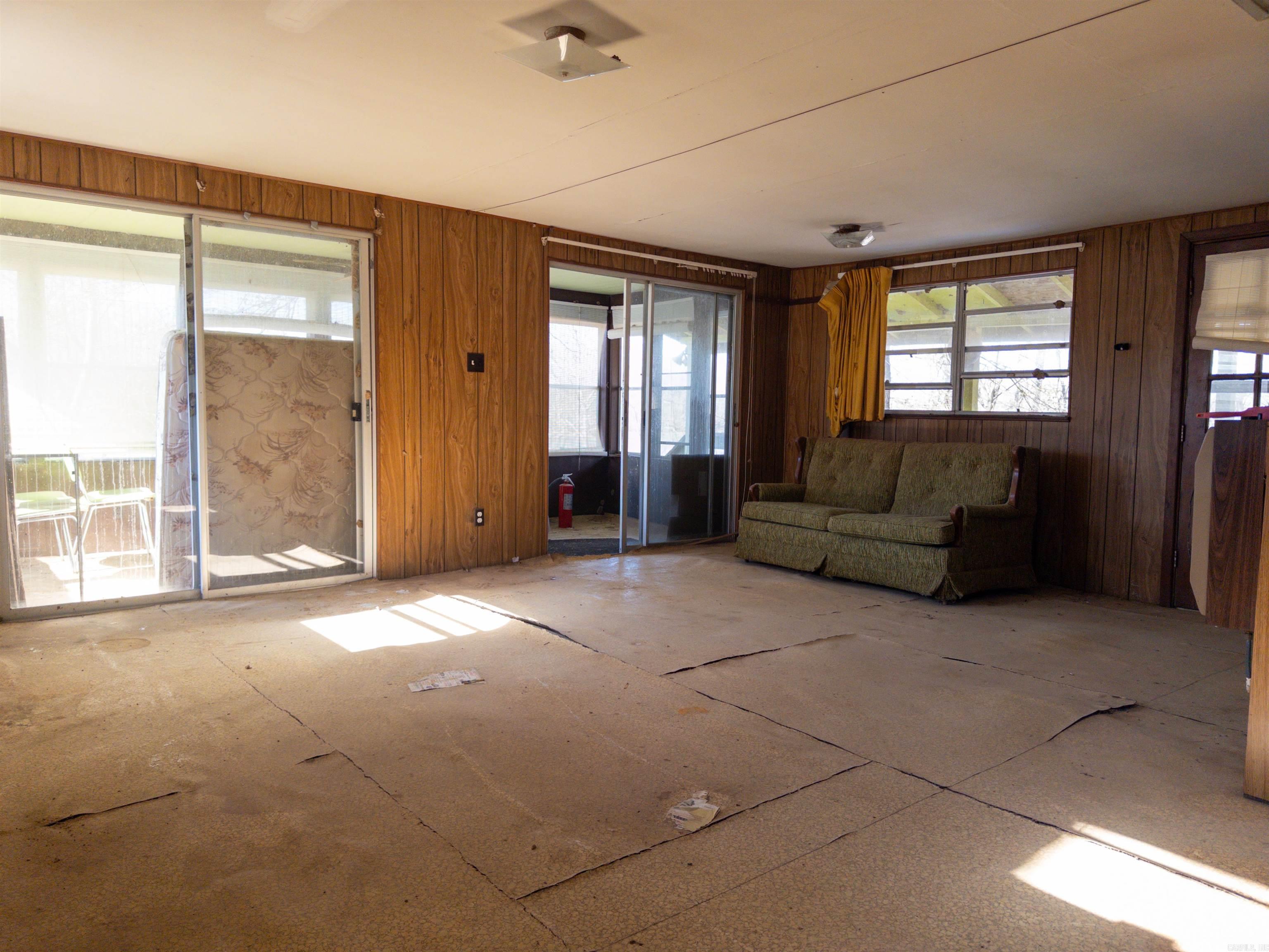 227  Lower Maddox Bay  Holly Grove, AR