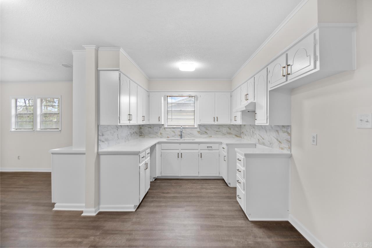9304  Tanya  Little Rock, AR