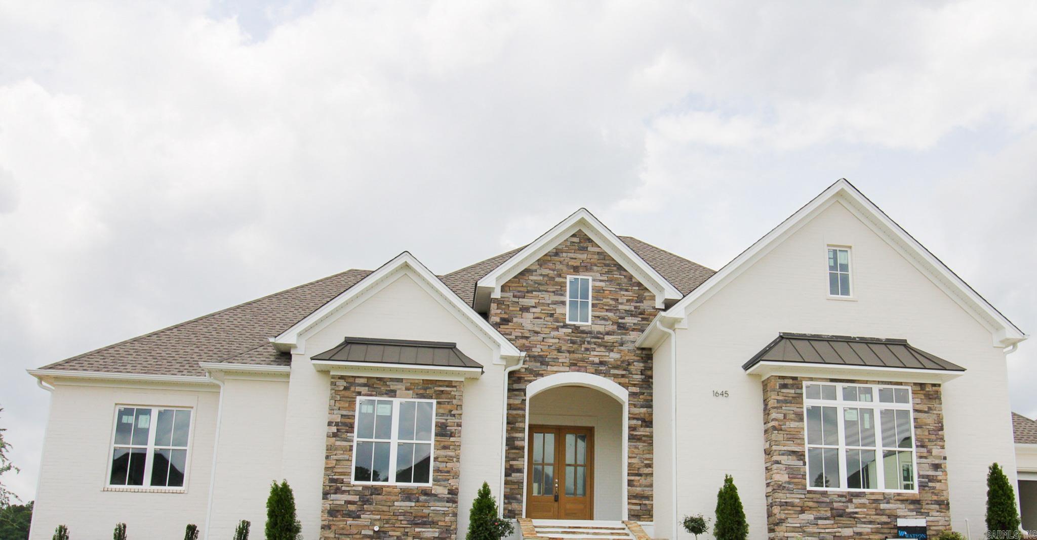 1645 Dolphin Drive