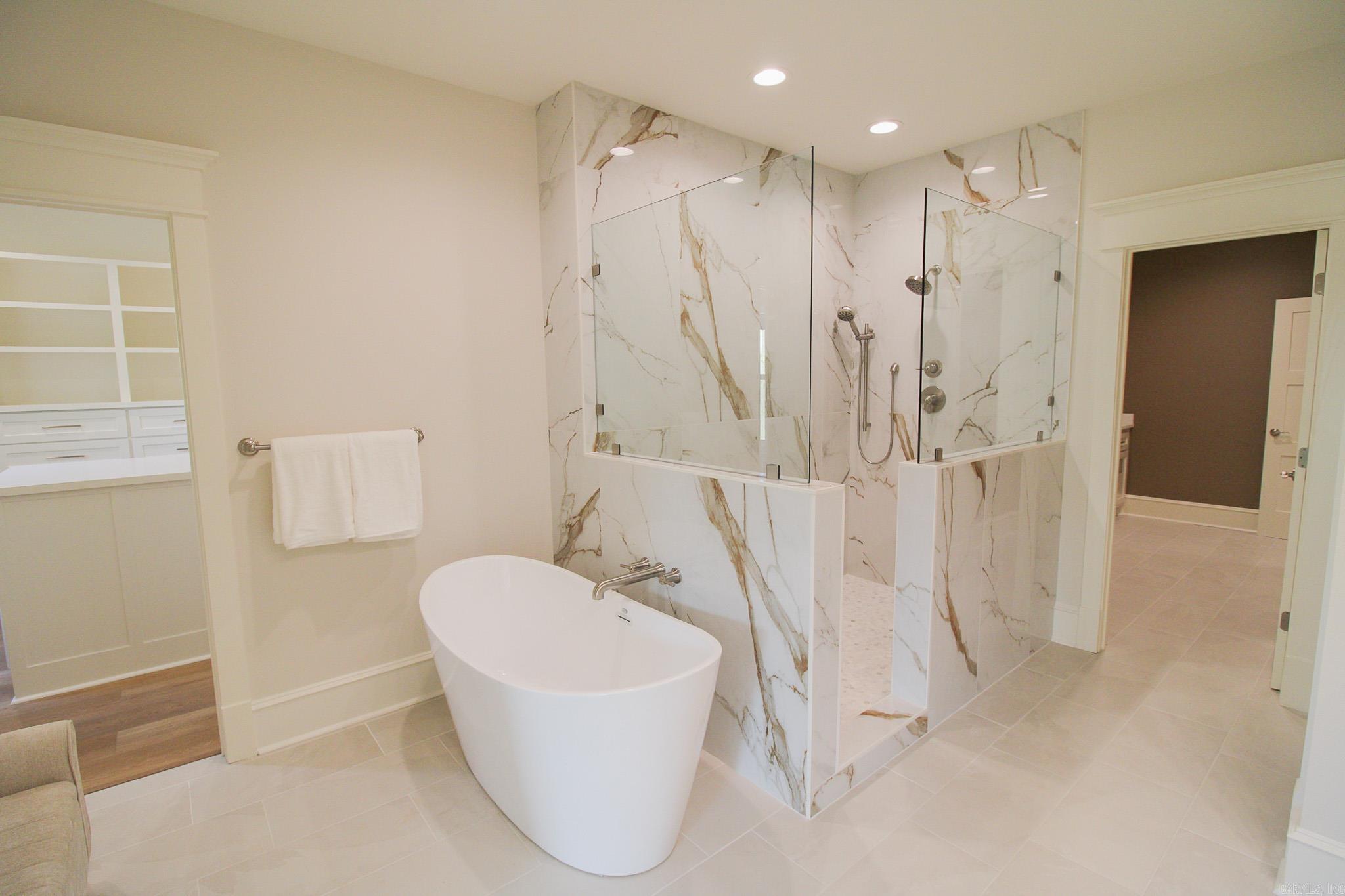 1645 Dolphin  Conway, AR