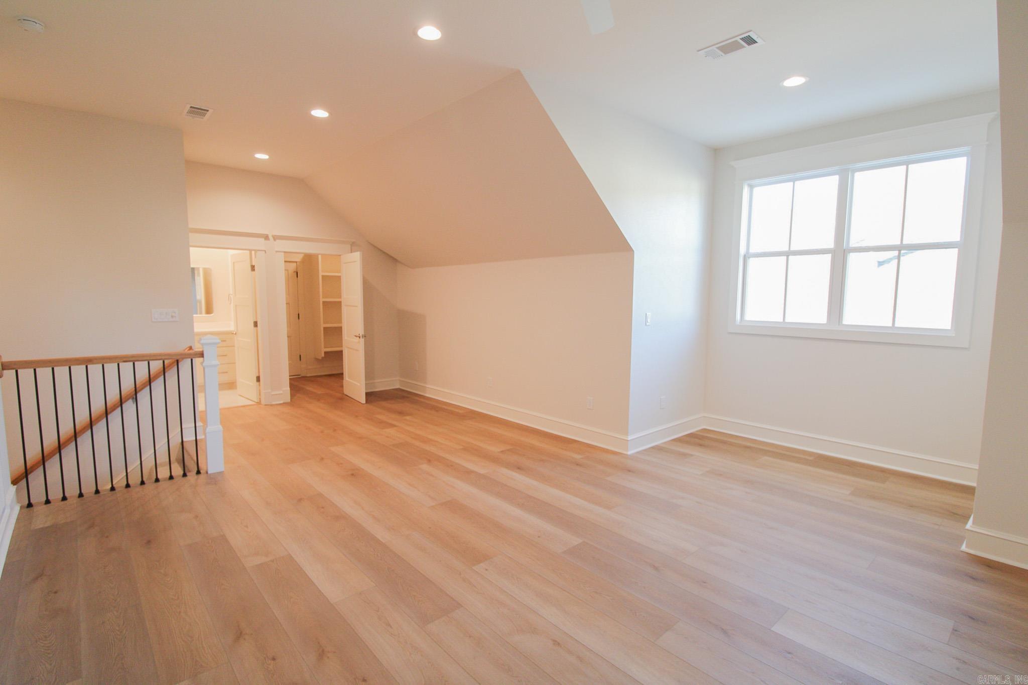 1645 Dolphin  Conway, AR