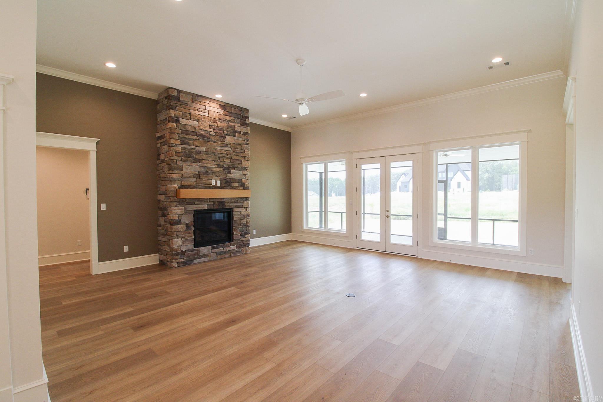 1645 Dolphin  Conway, AR