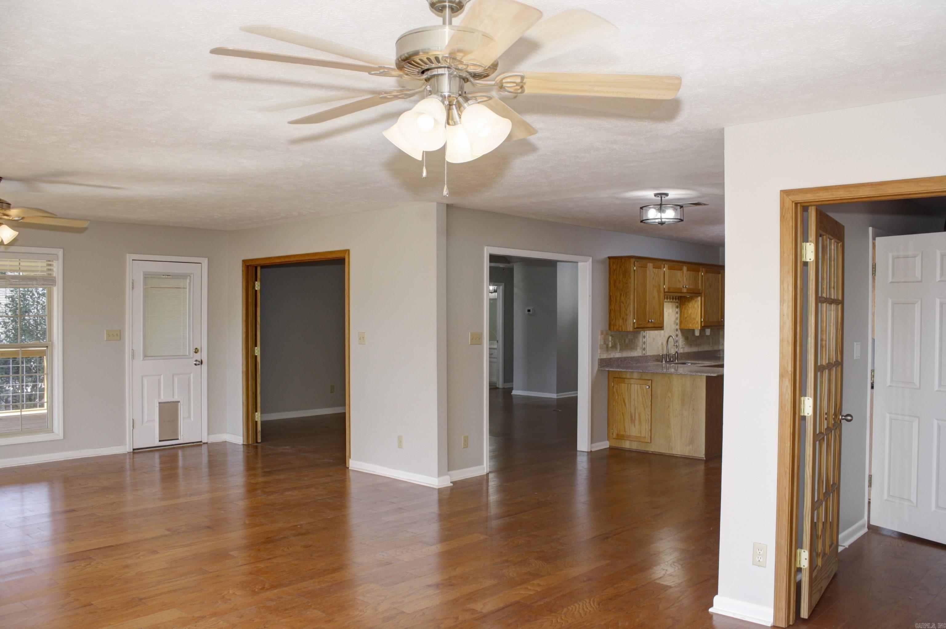 312  Live Oak  Searcy, AR