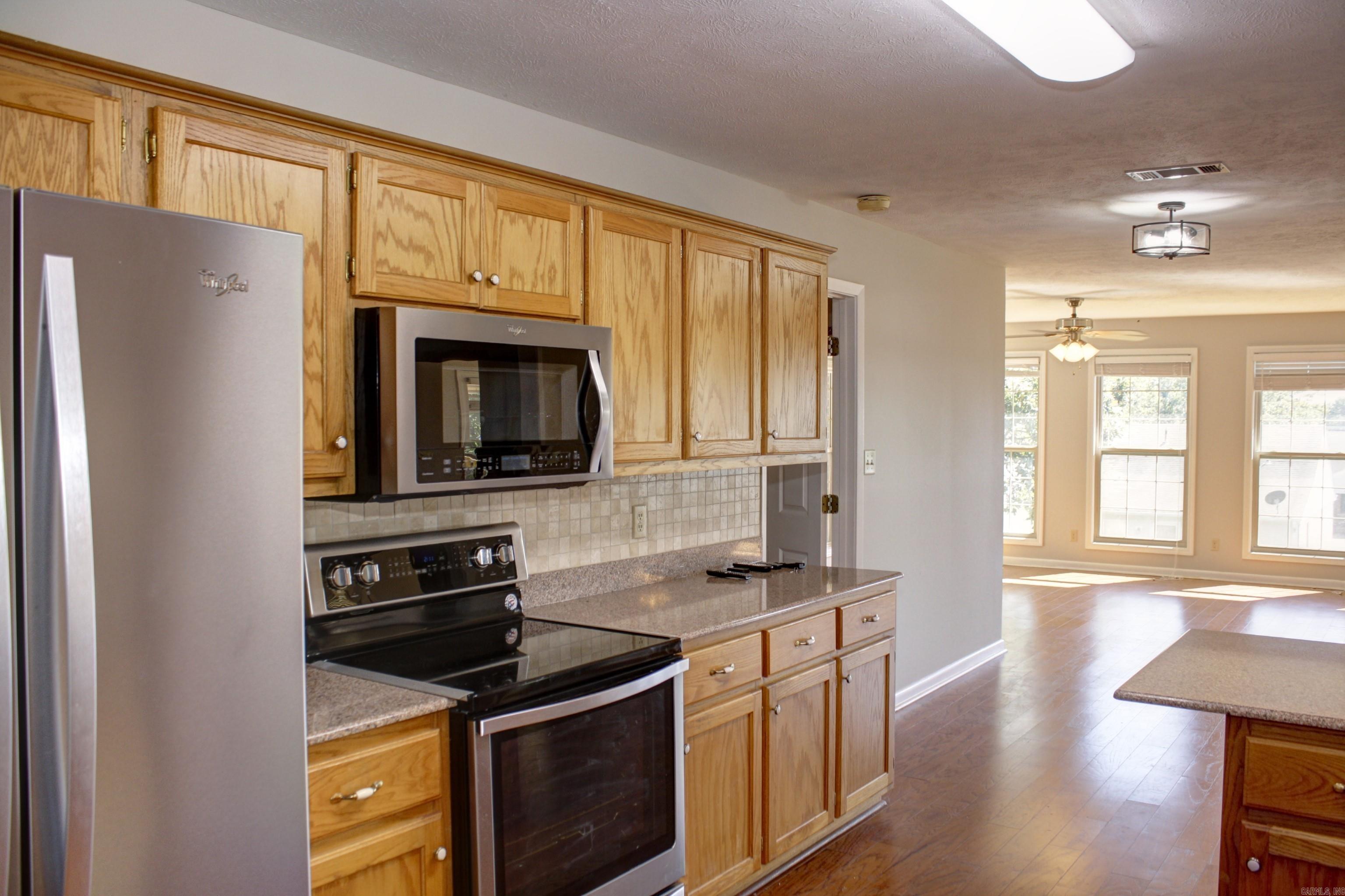 312  Live Oak  Searcy, AR
