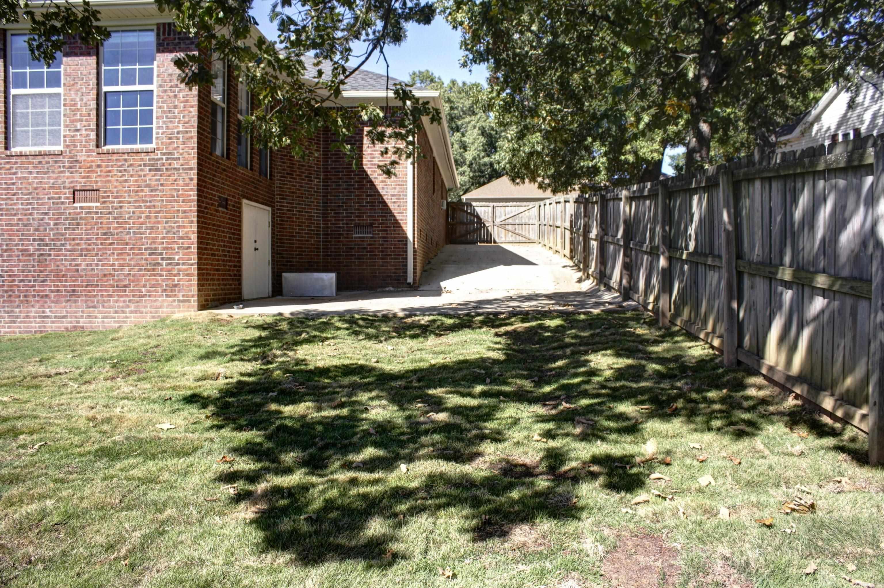 312  Live Oak  Searcy, AR