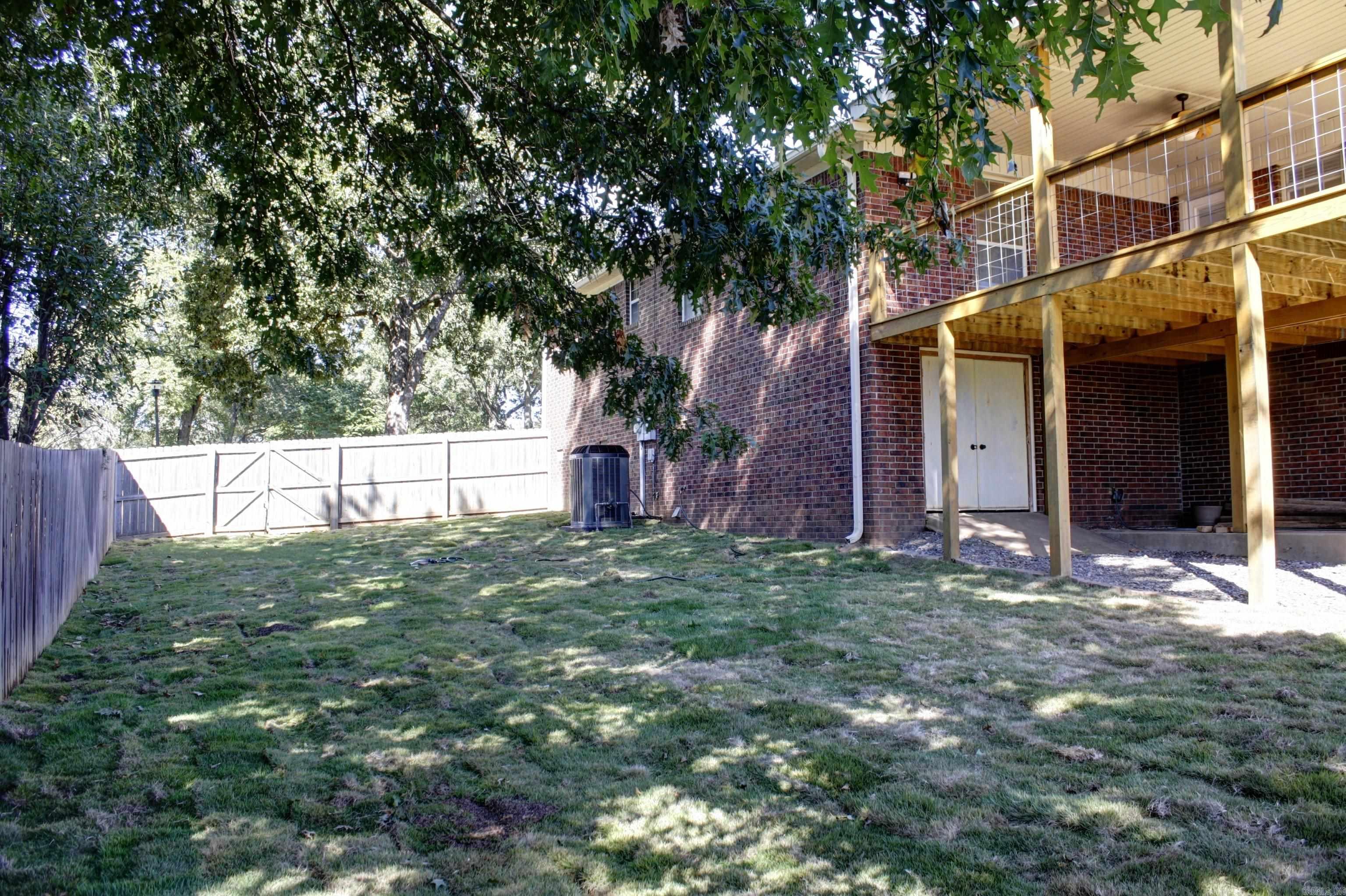 312  Live Oak  Searcy, AR