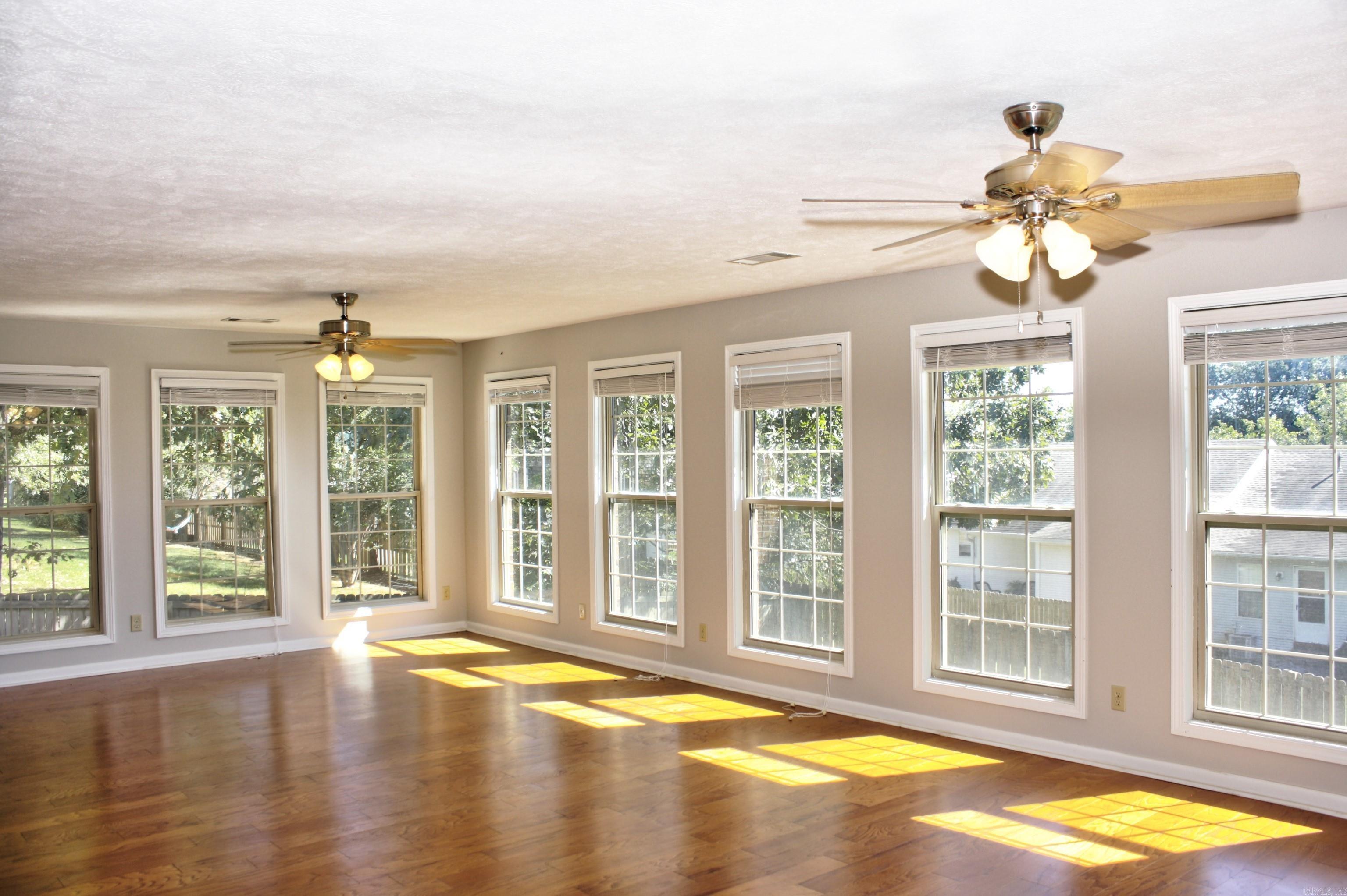 312  Live Oak  Searcy, AR