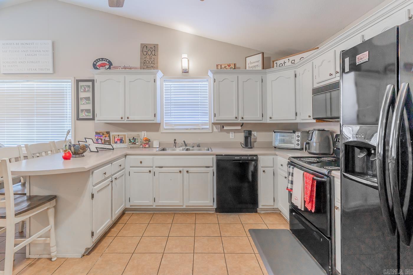 907  Redwood  Paragould, AR
