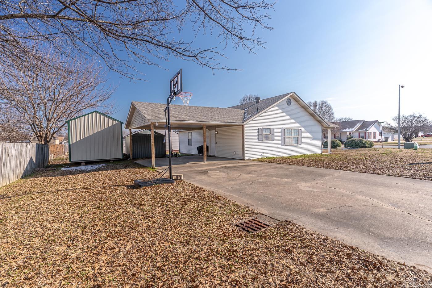 907  Redwood  Paragould, AR