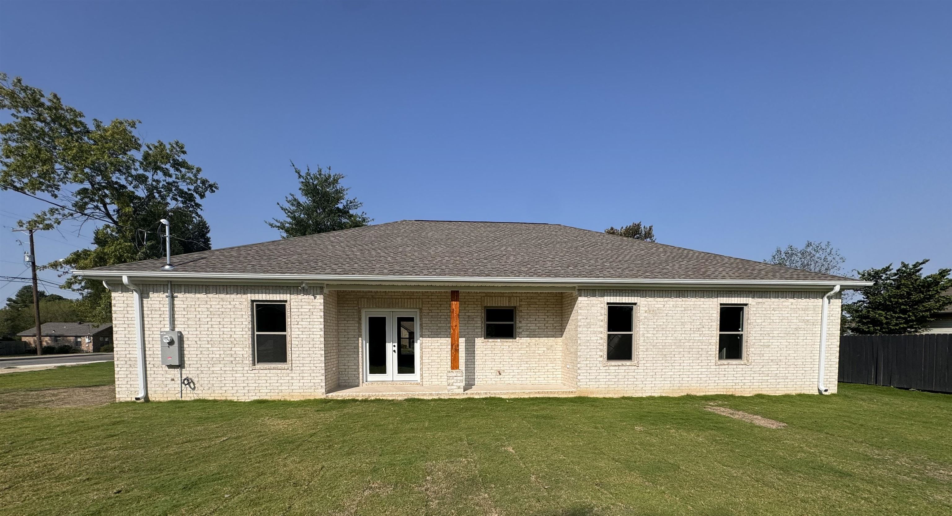 100  Lenford  Bono, AR