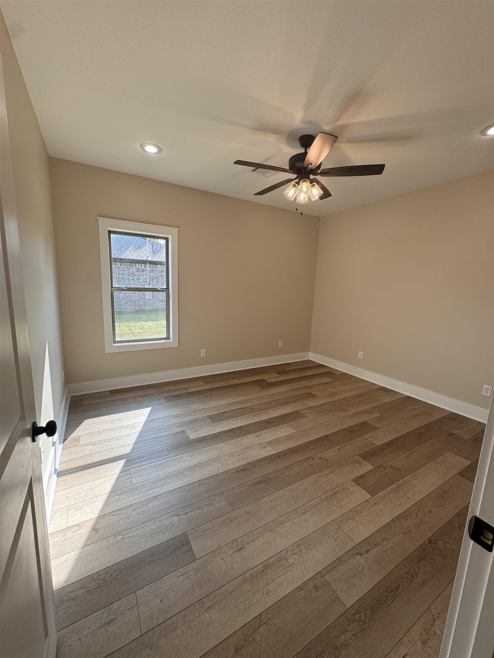 100  Lenford  Bono, AR