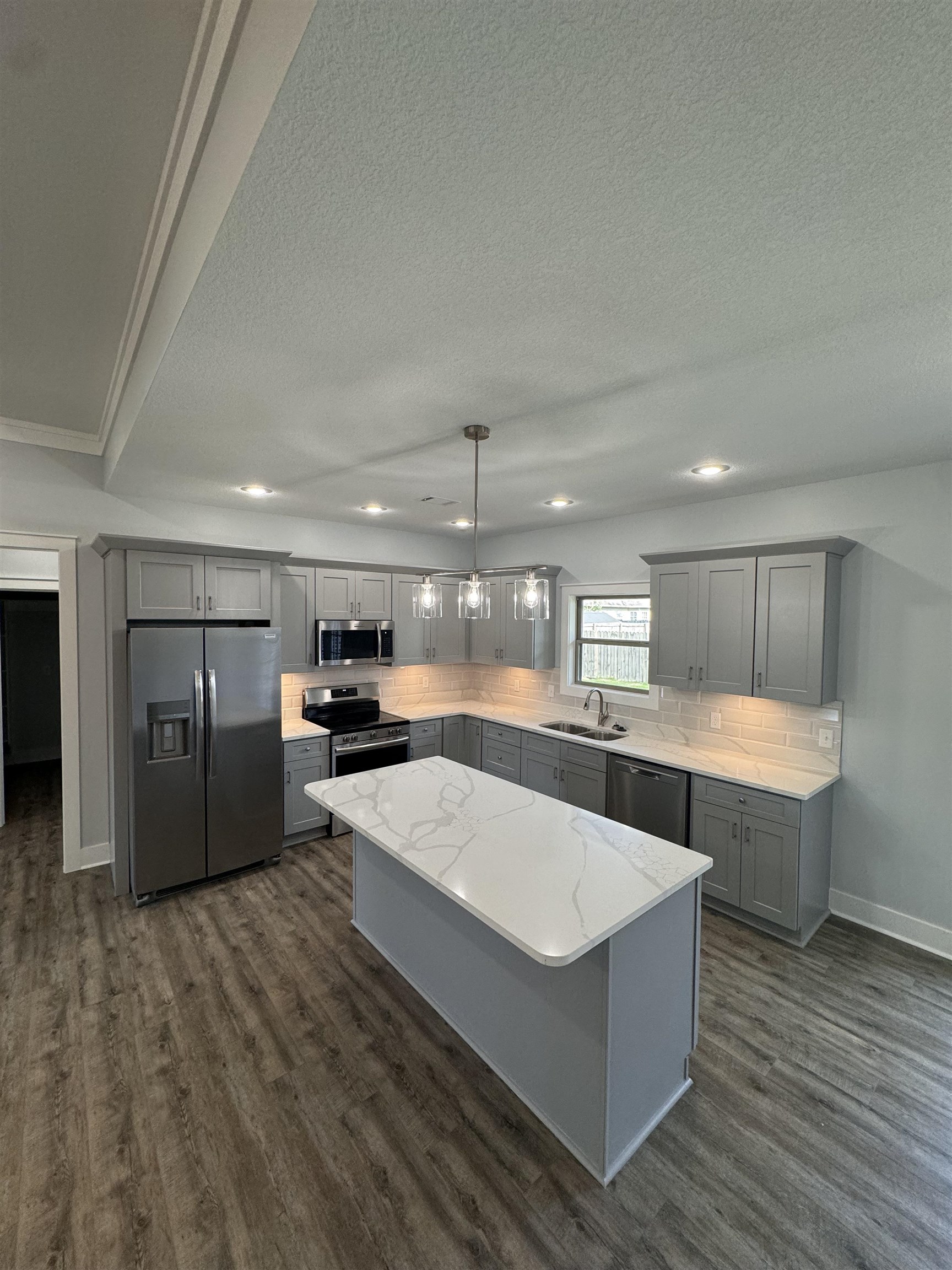 210 E College  Bono, AR