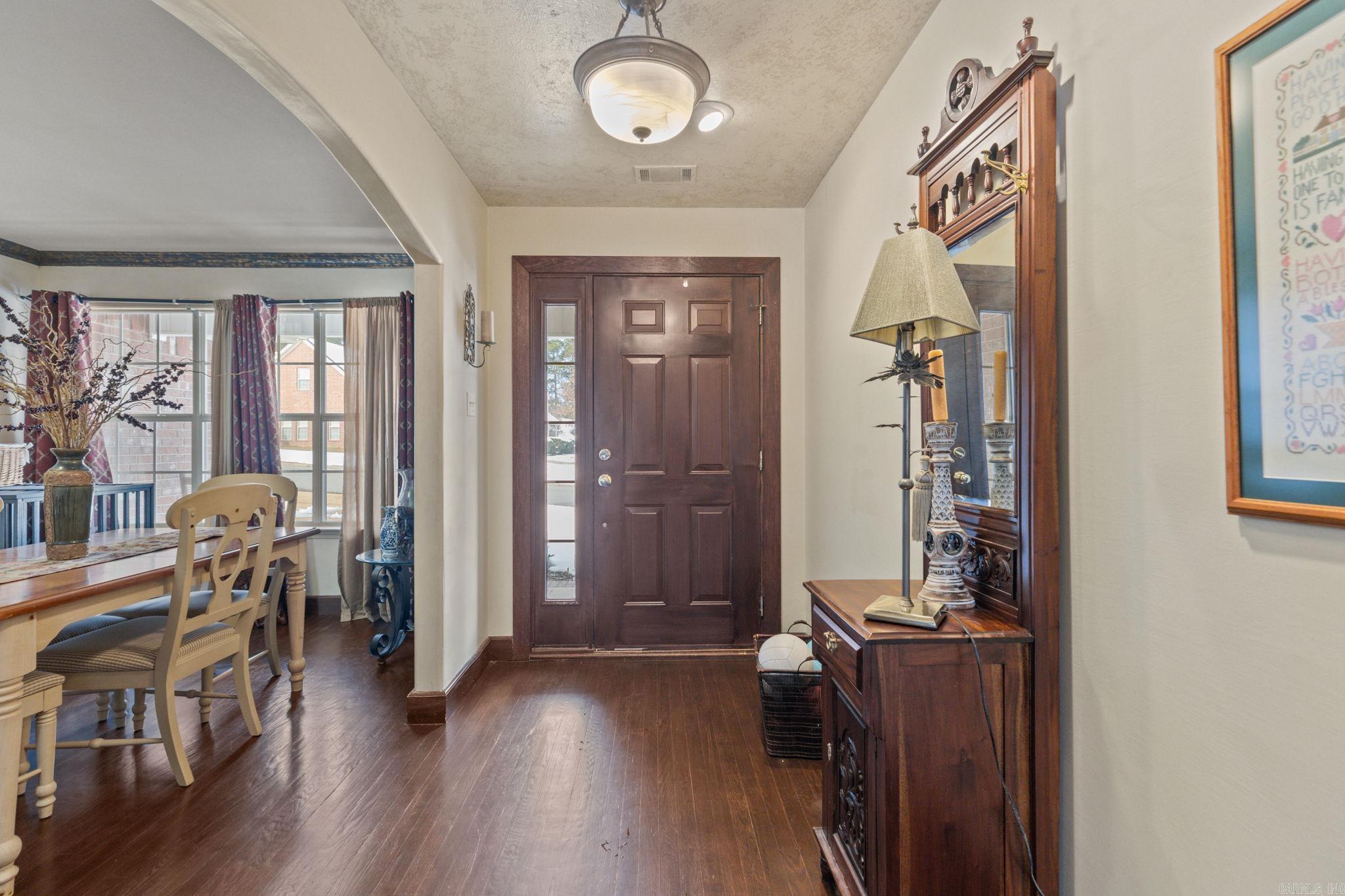 112 Waterside Drive Maumelle, AR 72113