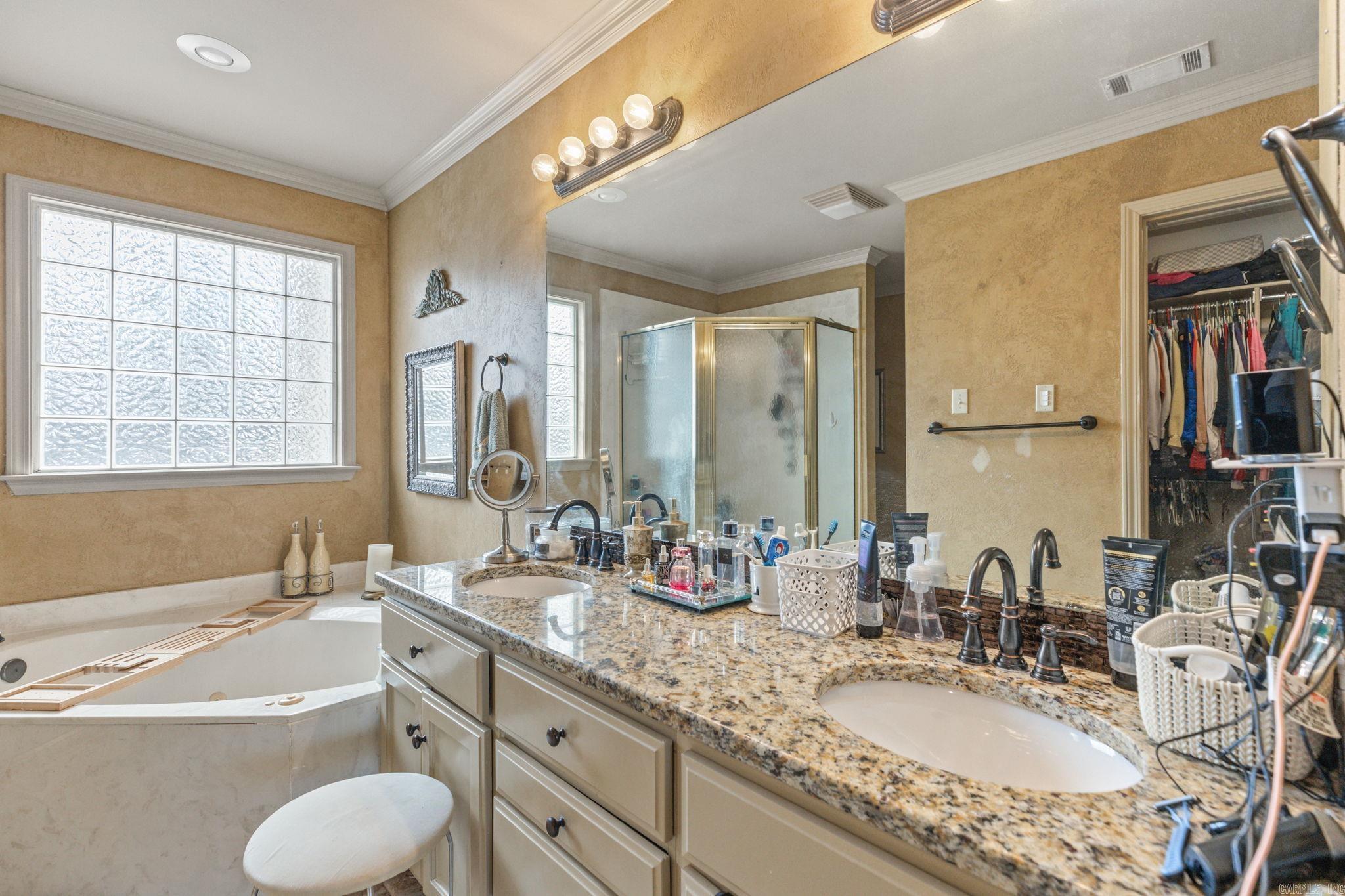 112 Waterside Drive Maumelle, AR 72113