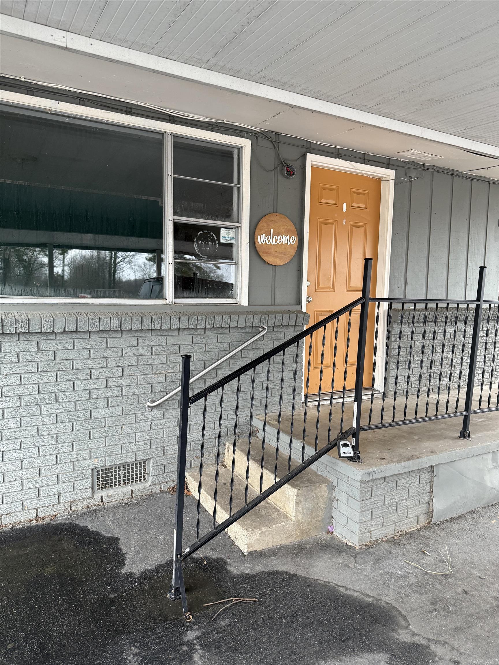 14704  Highway 107 2 Commercial Buildings Gravel Ridge, AR