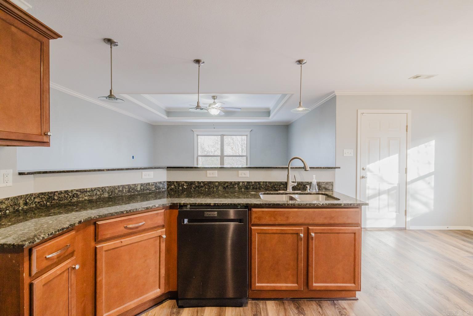 15137  Peak  Alexander, AR