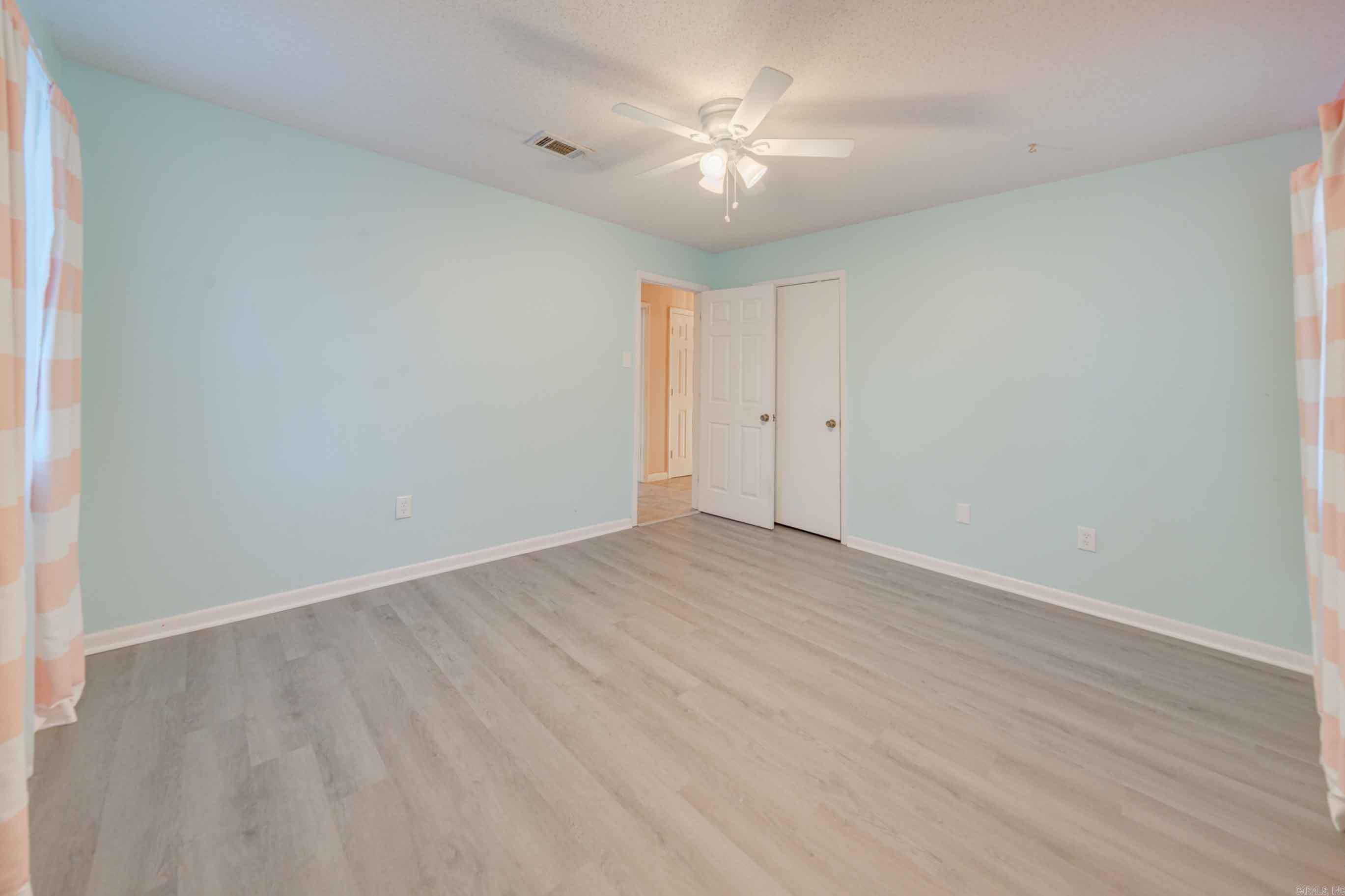 5406  Opal Dr  Jacksonville, AR