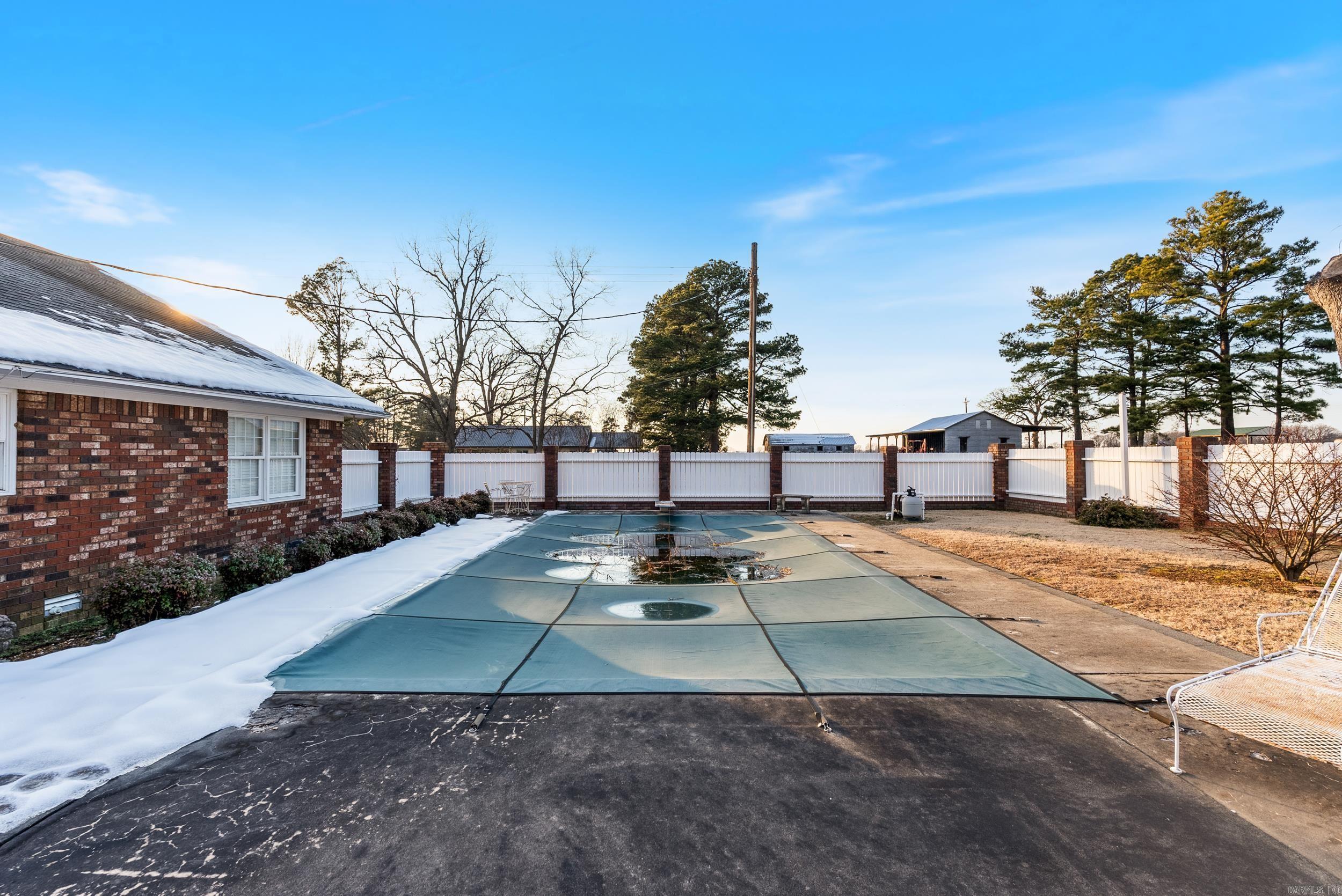 208 W Crowly Street  Hazen, AR