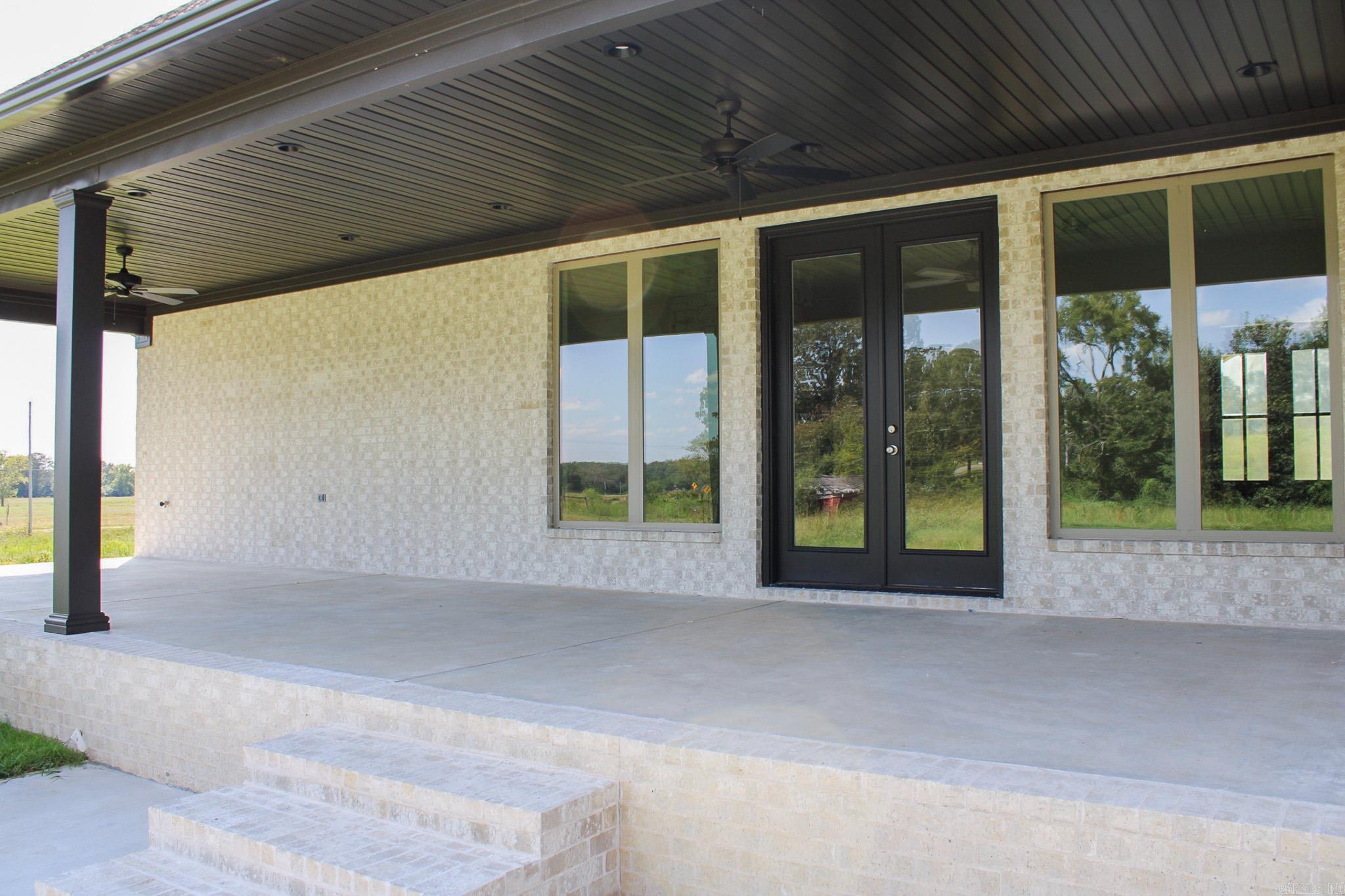12 Highland Drive Greenbrier, AR 72058