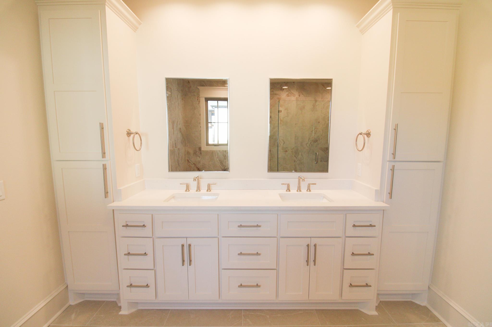 12 Highland  Greenbrier, AR