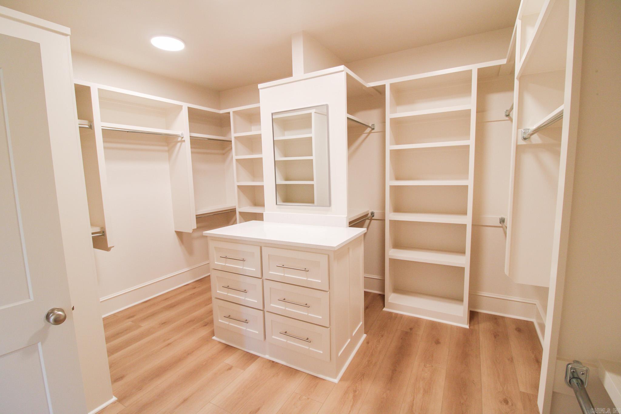 12 Highland  Greenbrier, AR