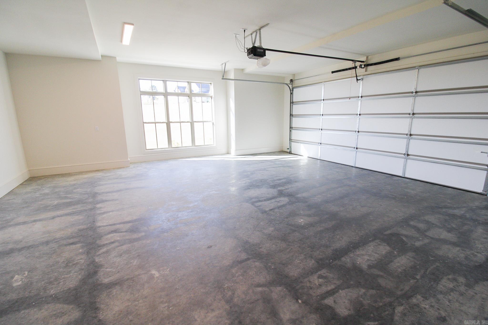 12 Highland  Greenbrier, AR