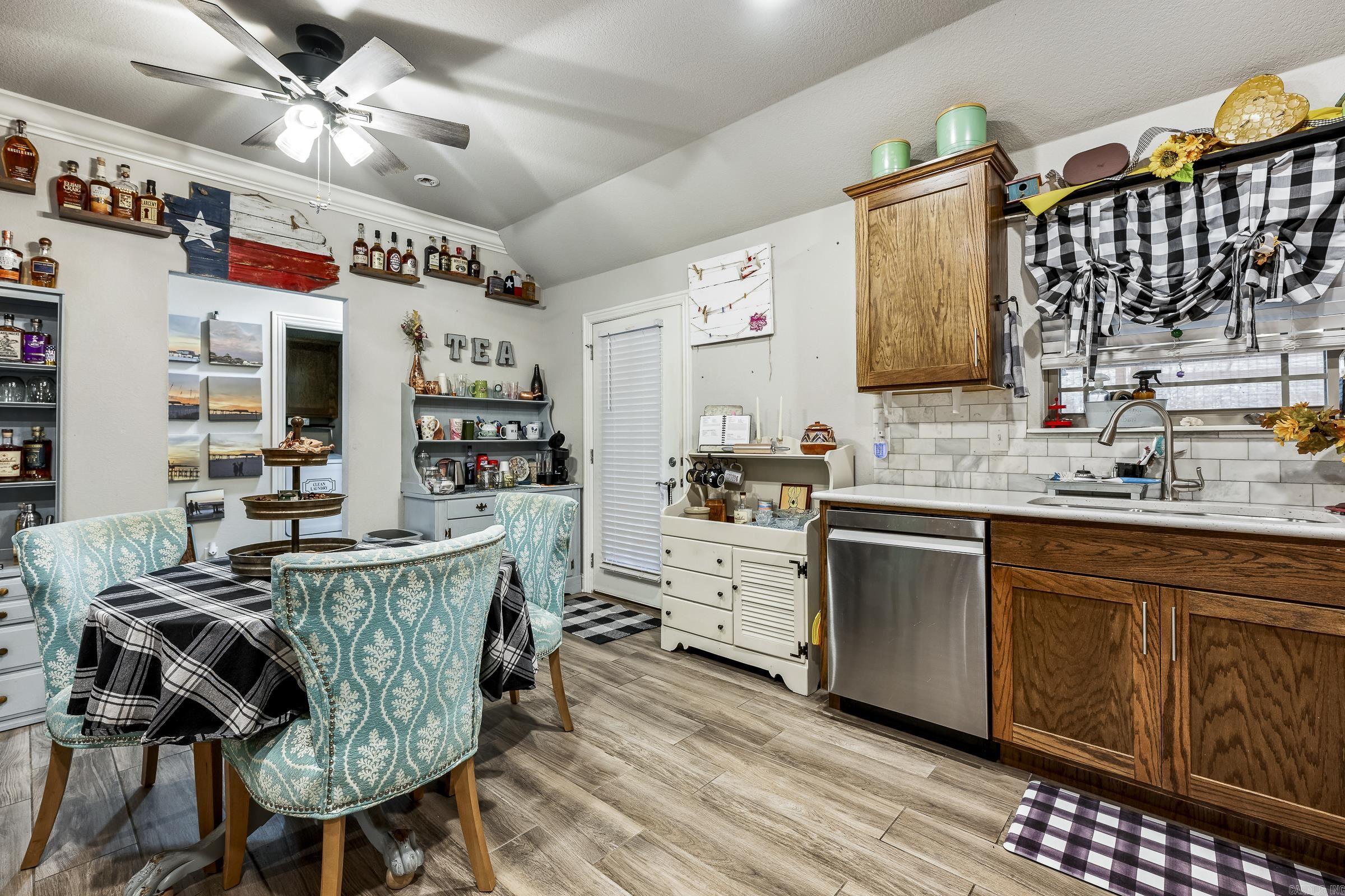 1631 Whiraway Lane Prairie Grove, AR 72753