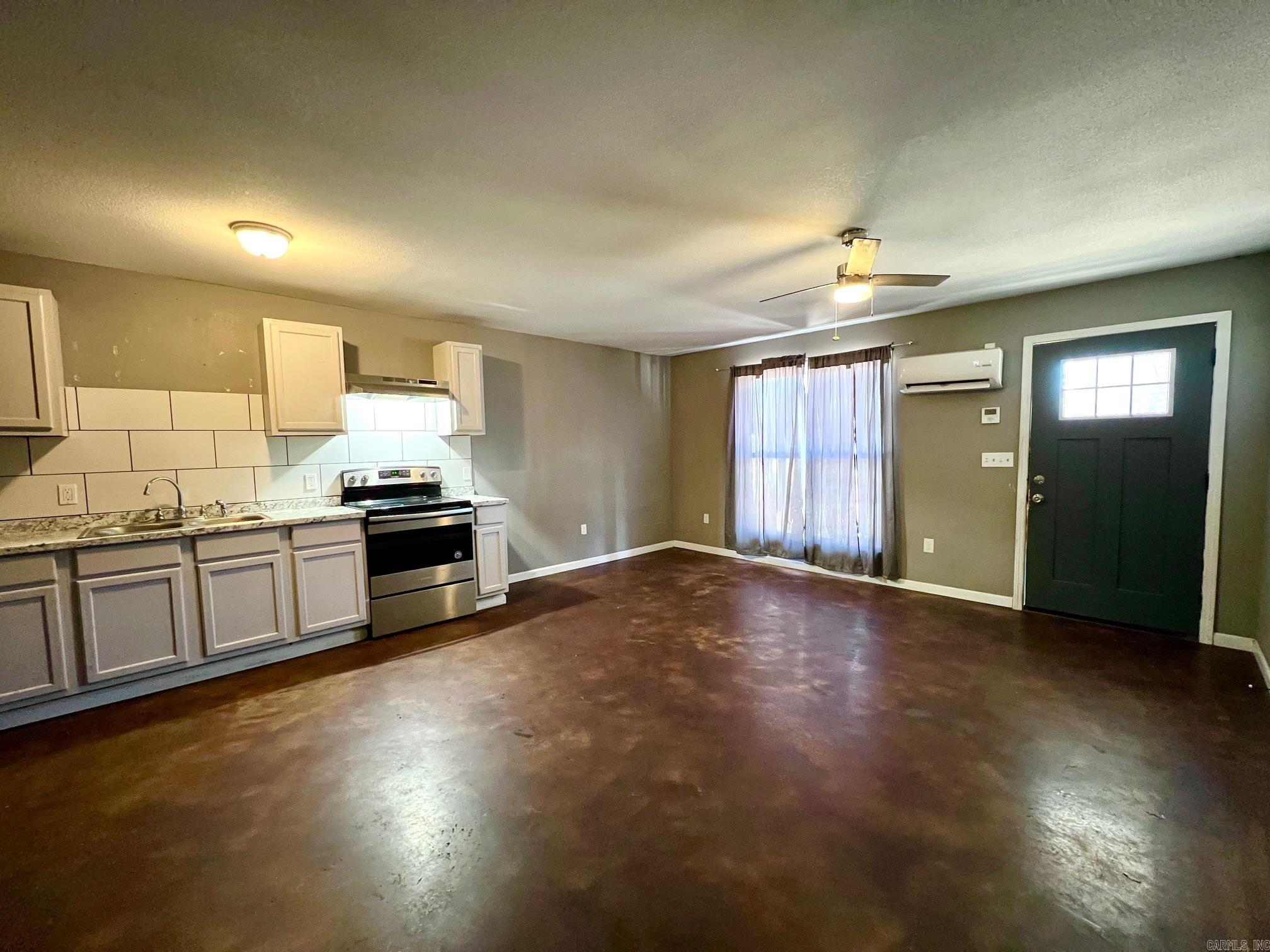 1101 SE Front  Walnut Ridge, AR