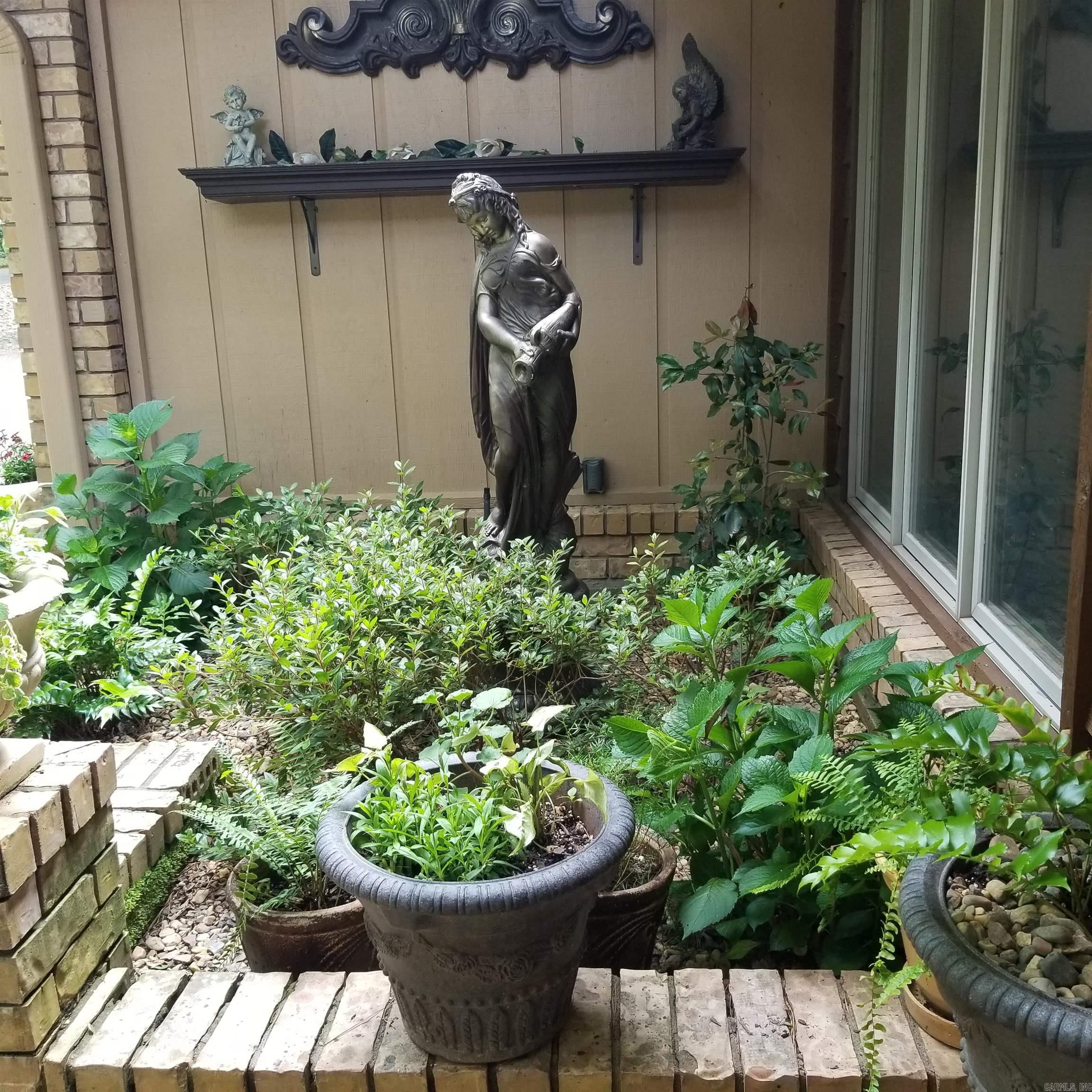 7 Burladero Trace Hot Springs Village, AR 71909