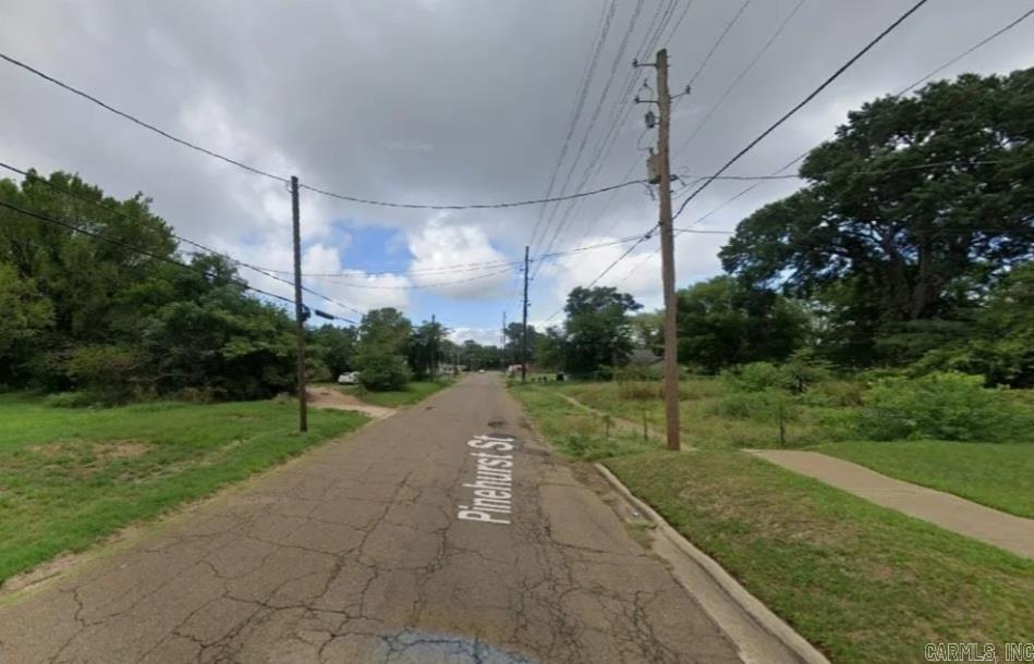 703  Pinehurst  Texarkana, AR