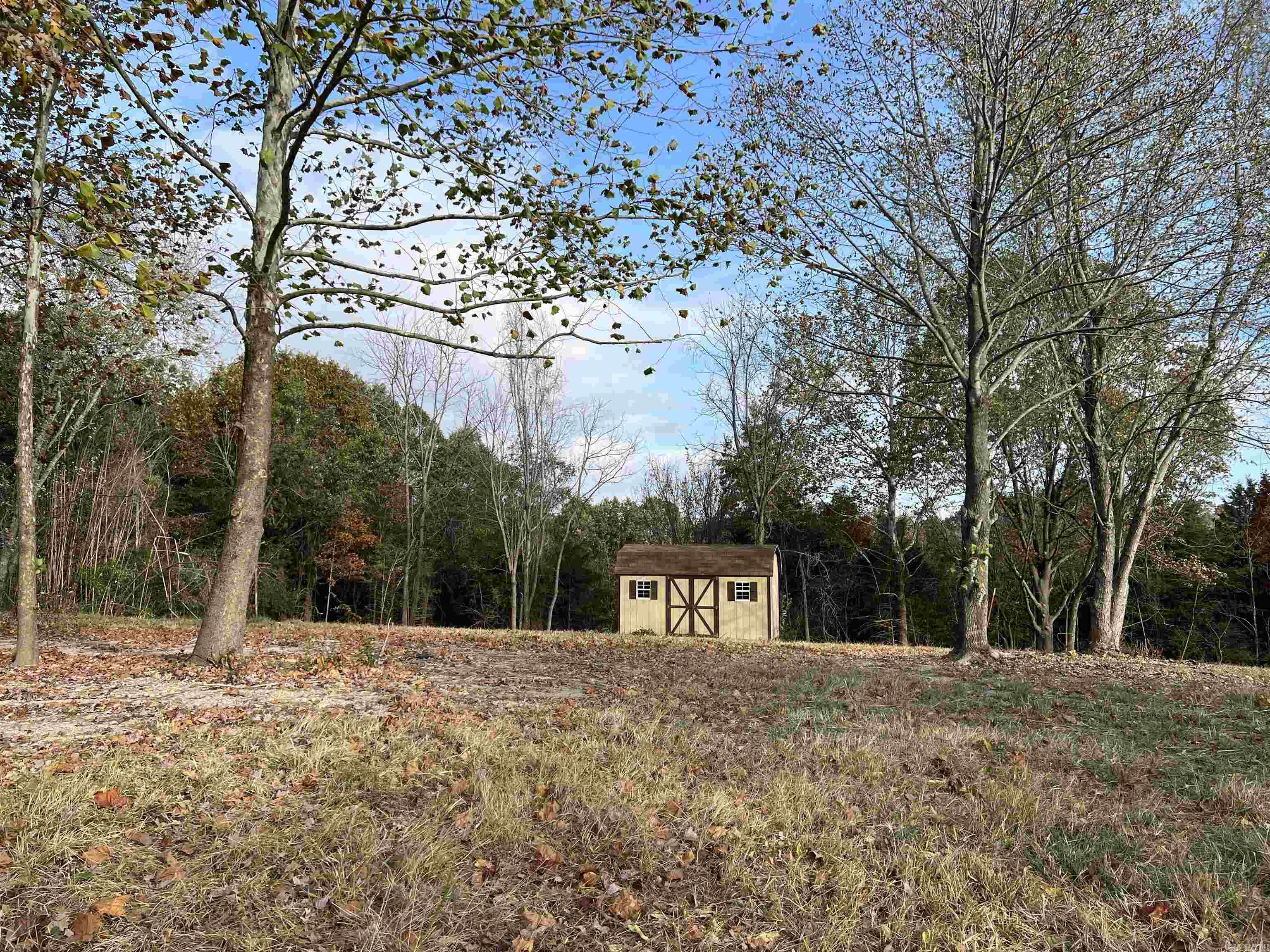 2758 N Center Loop  Harrison, AR